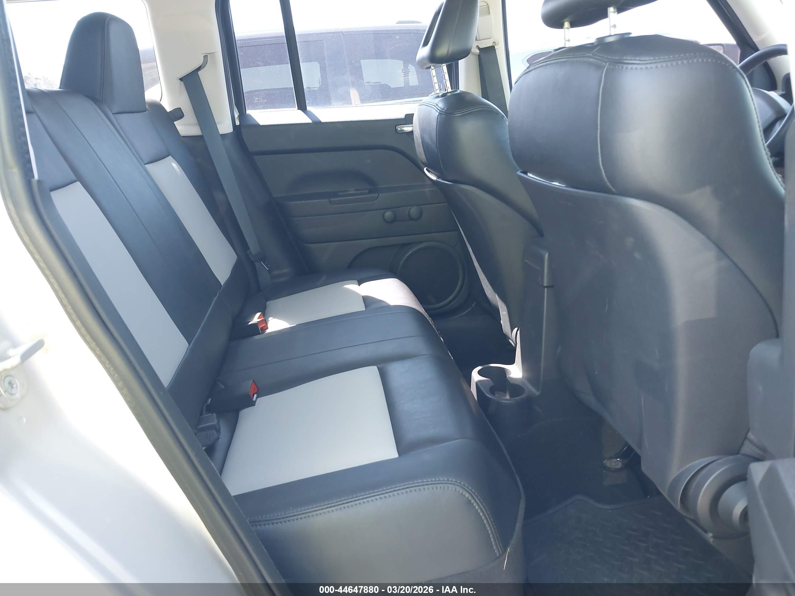 JEEP PATRIOT image 8
