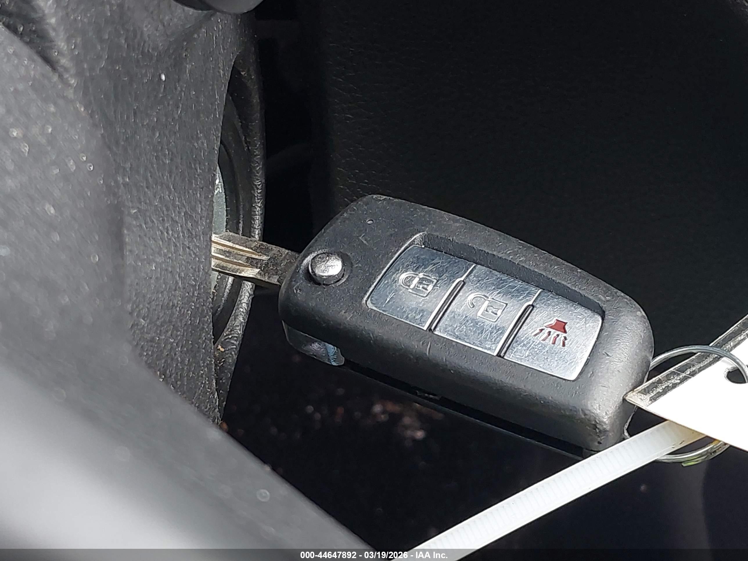 NISSAN ROGUE image 11