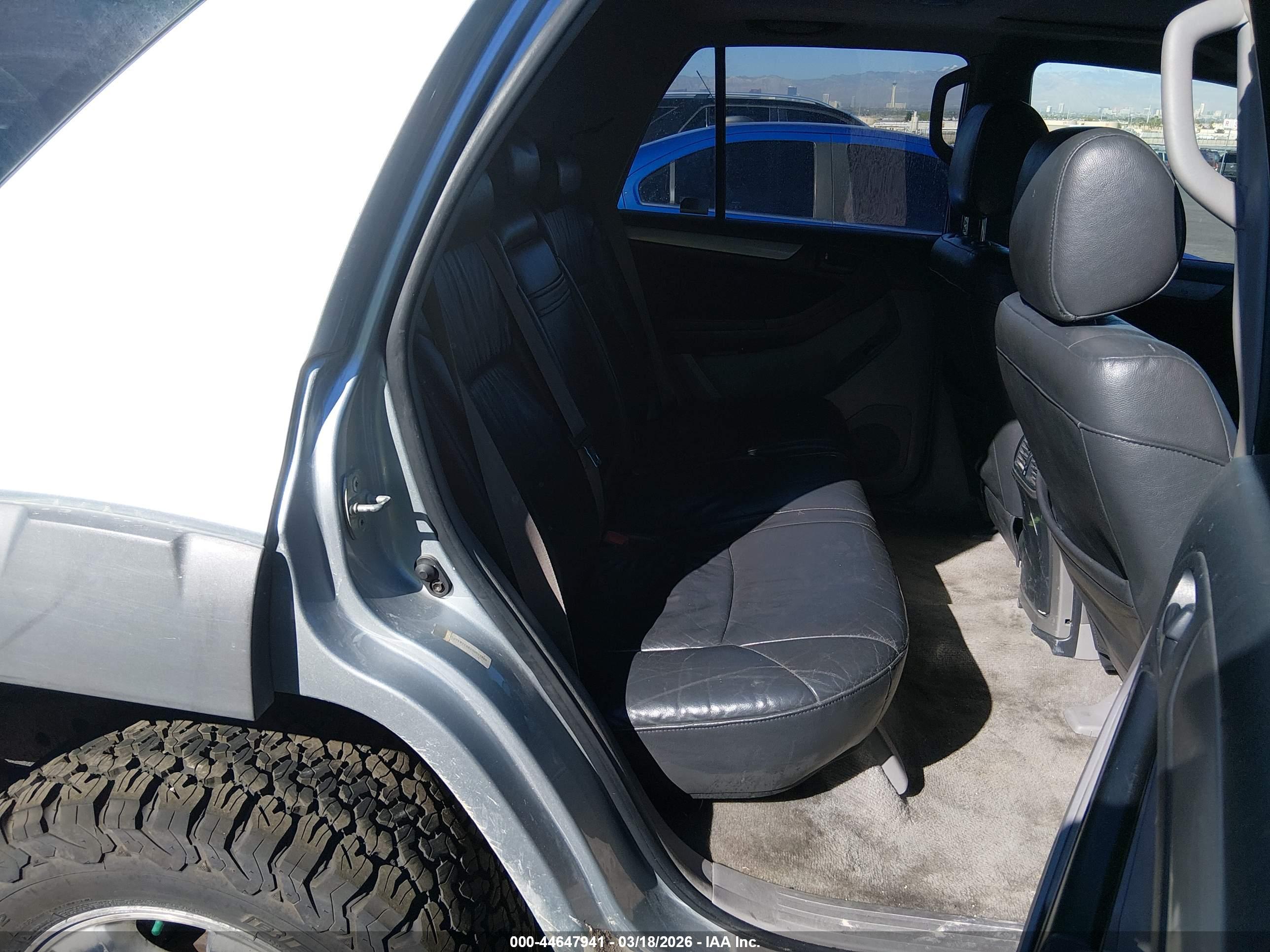 TOYOTA 4RUNNER image 8