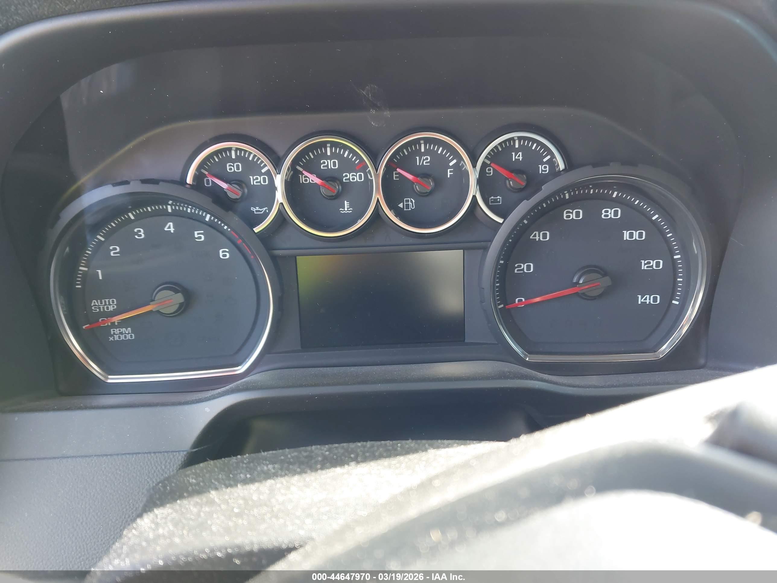 CHEVROLET SILVERADO image 7