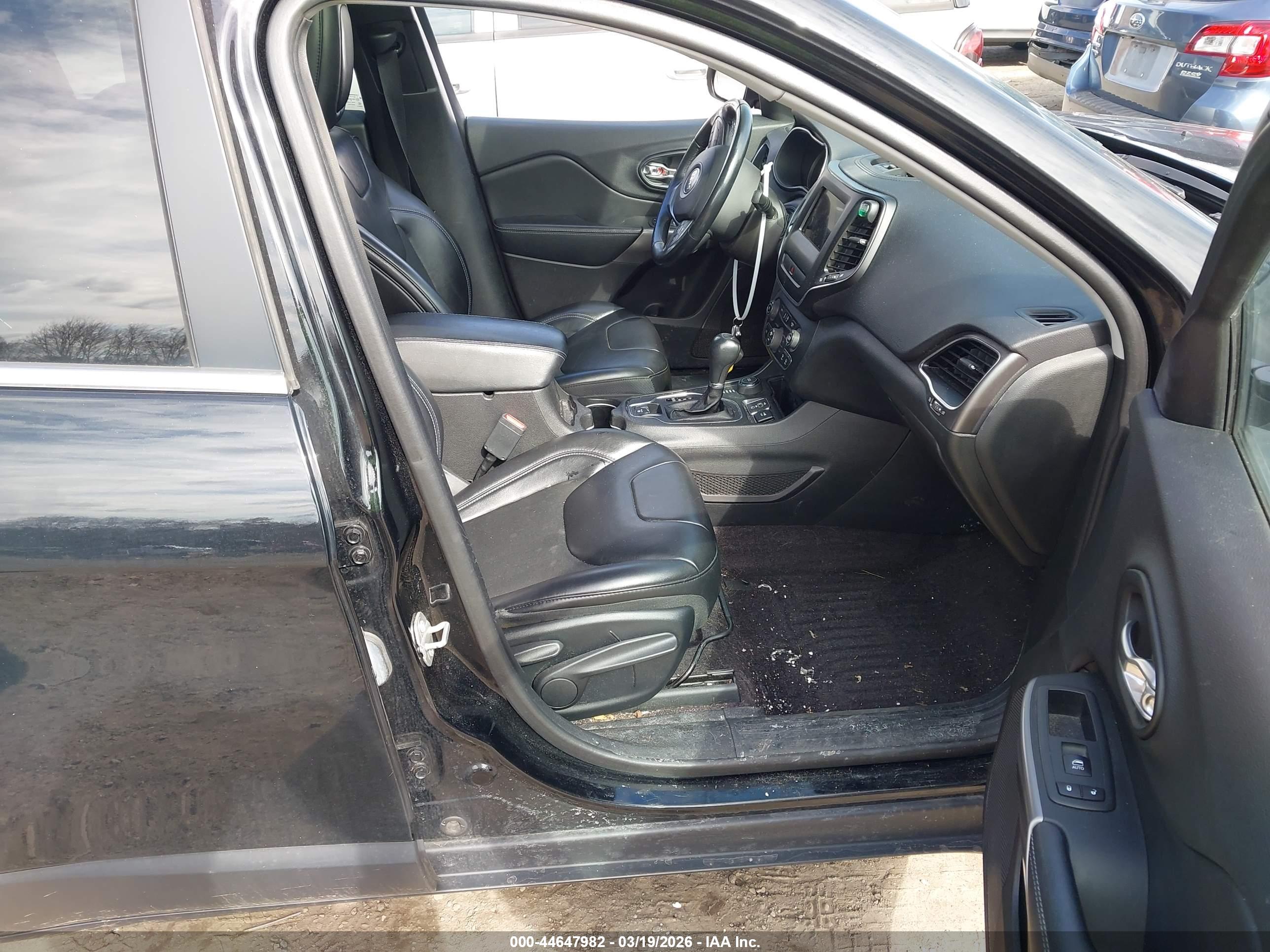 JEEP CHEROKEE image 5
