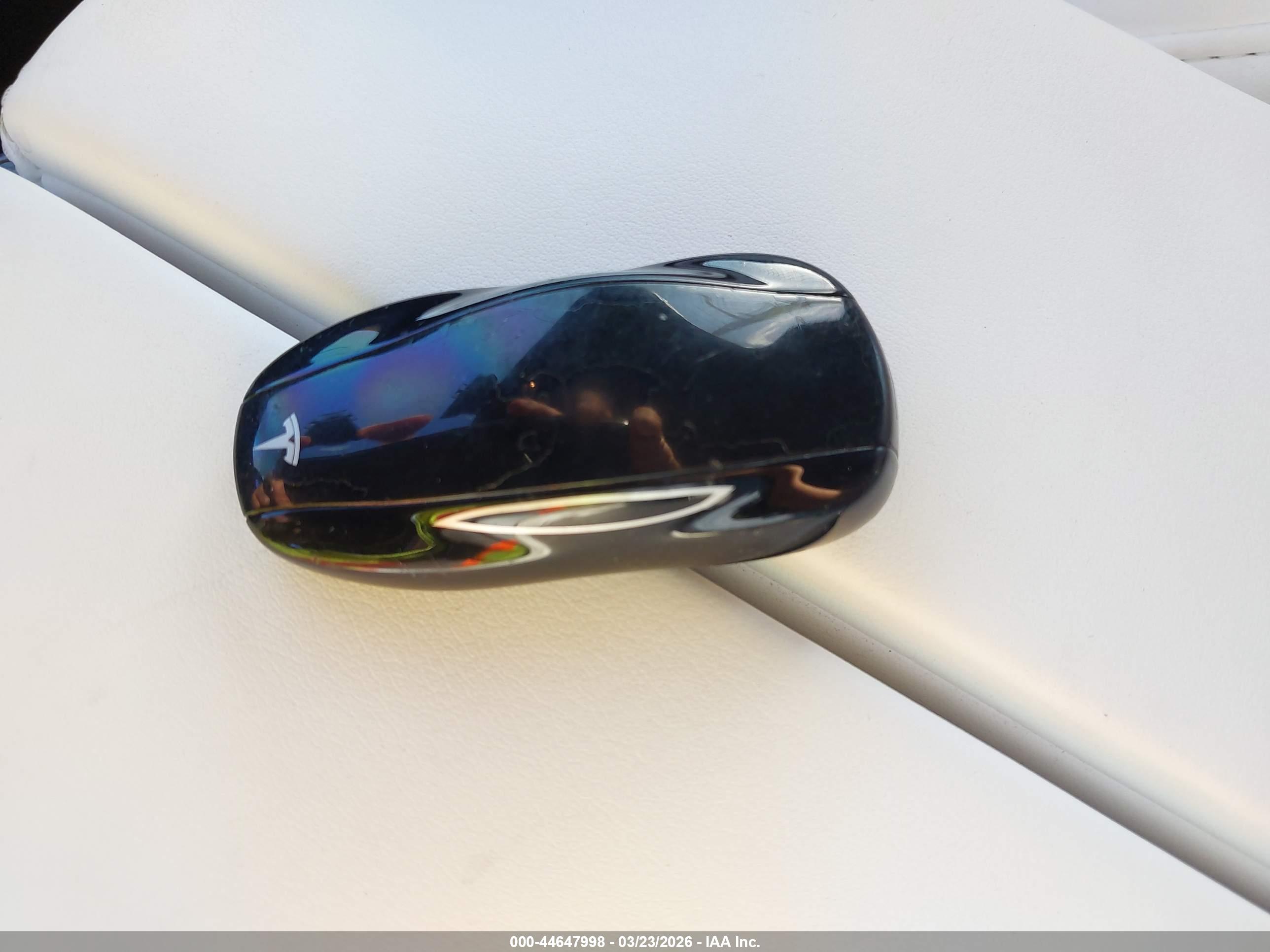 TESLA MODEL image 11