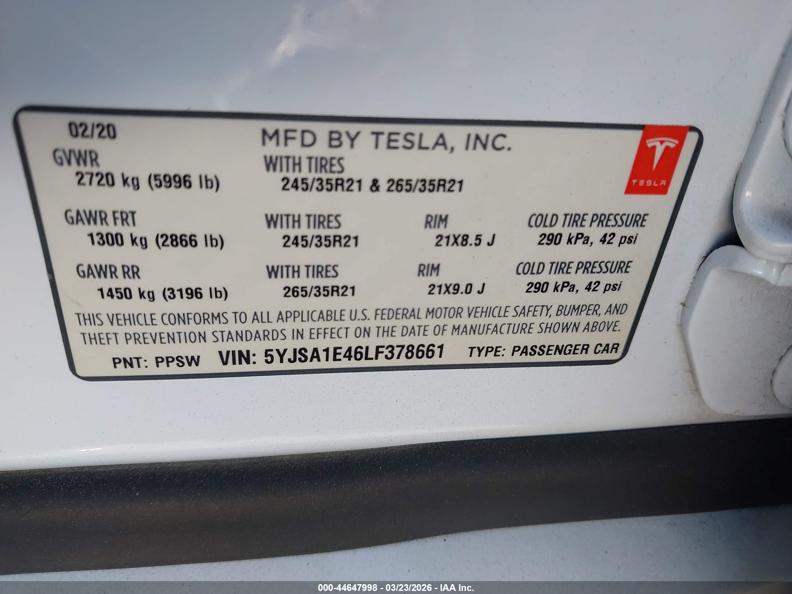 TESLA MODEL image 9