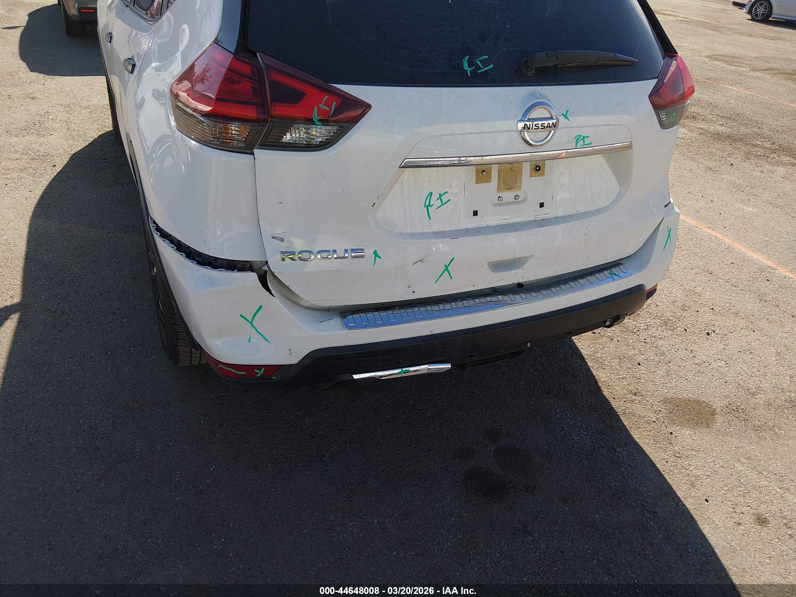 NISSAN ROGUE image 6