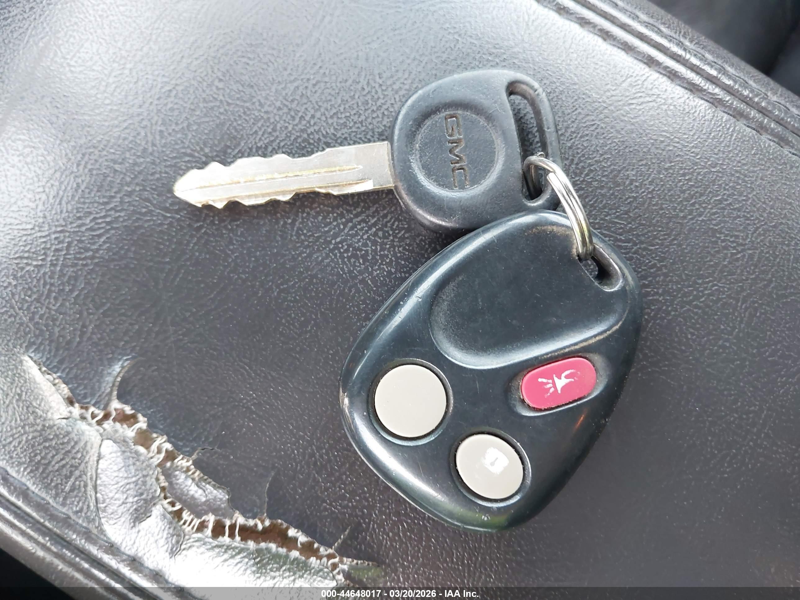 GMC ENVOY image 11