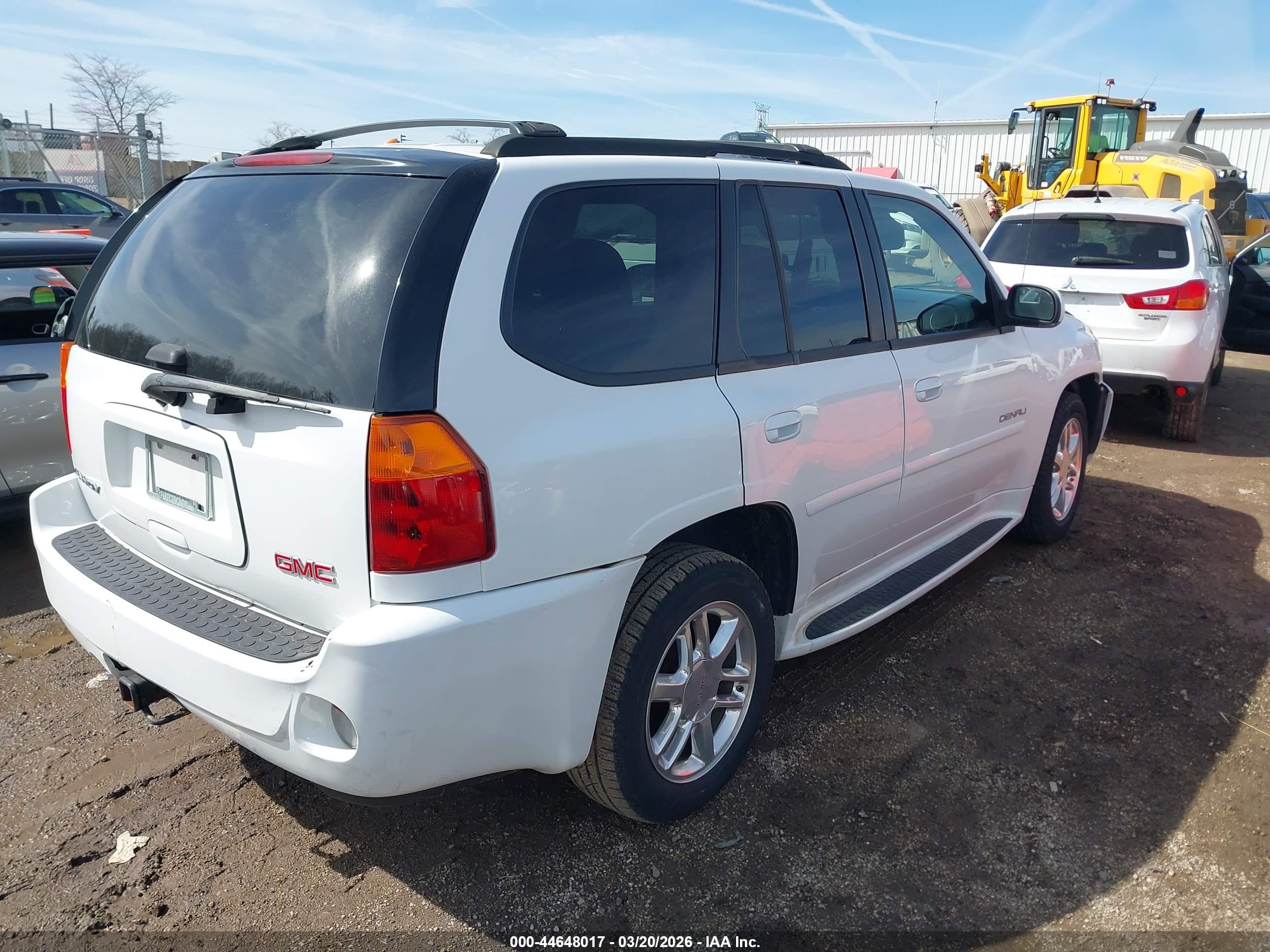 GMC ENVOY image 4