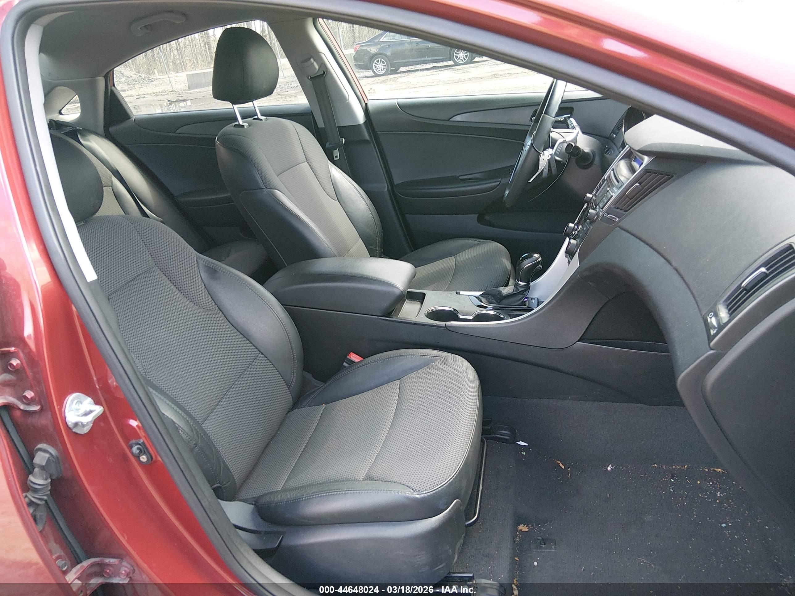 HYUNDAI SONATA image 5