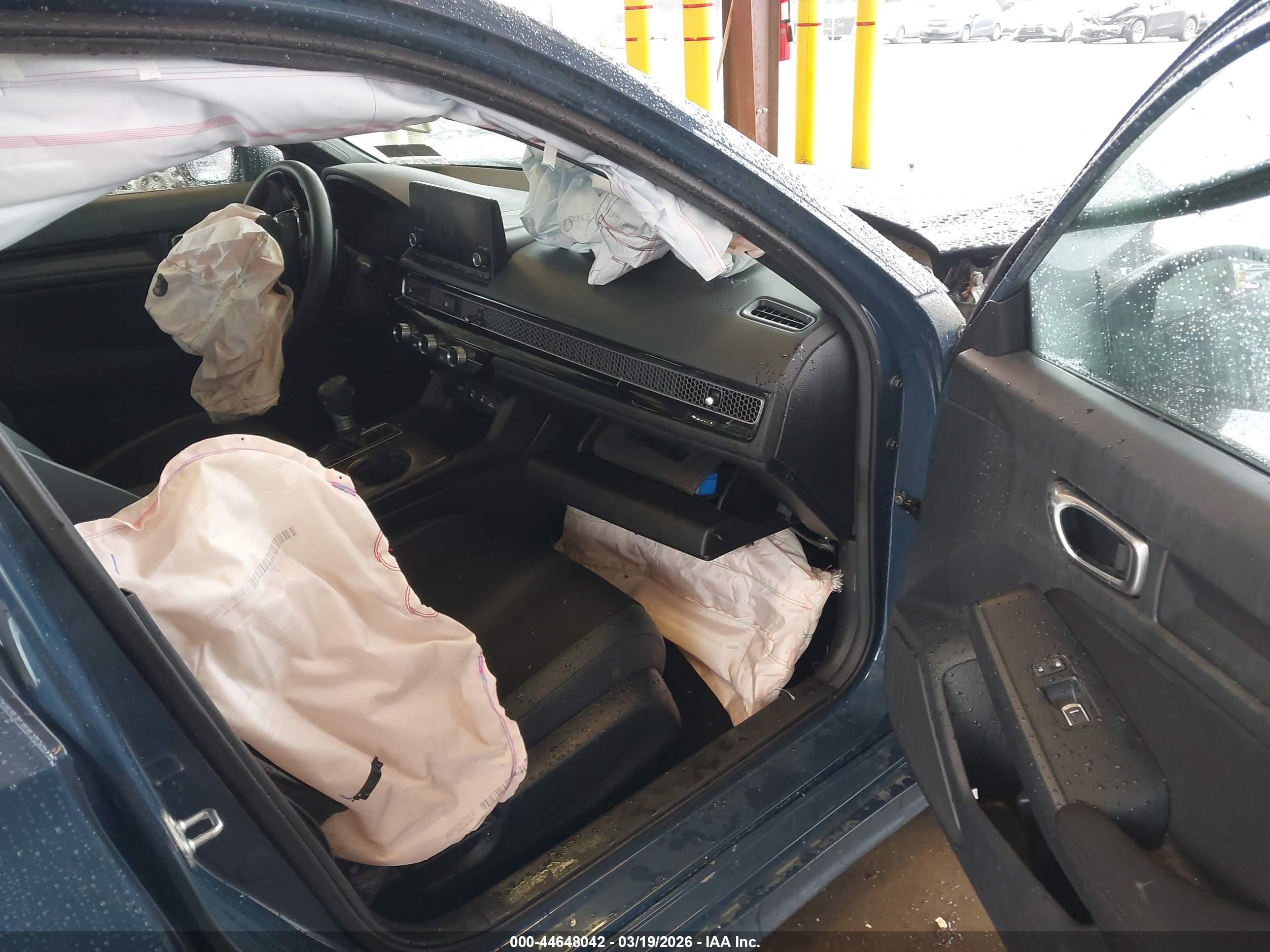 HONDA CIVIC image 5
