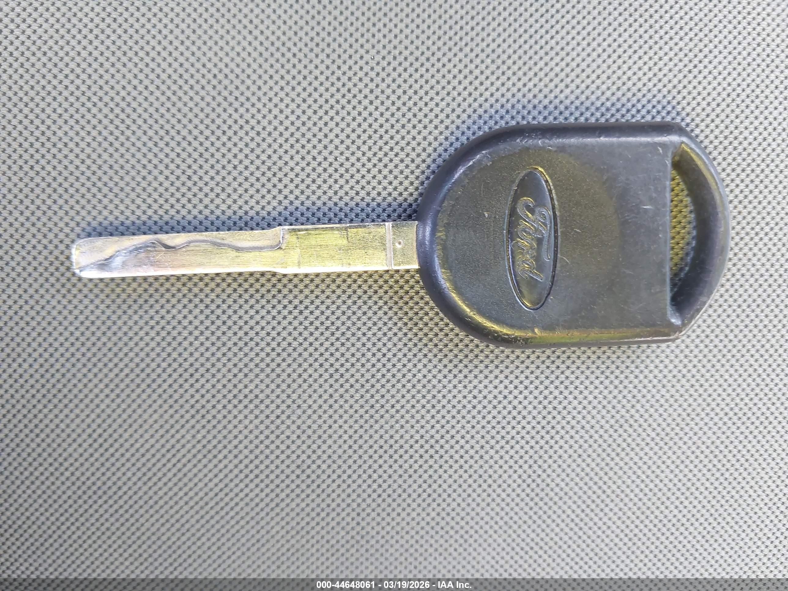 FORD ESCAPE image 11