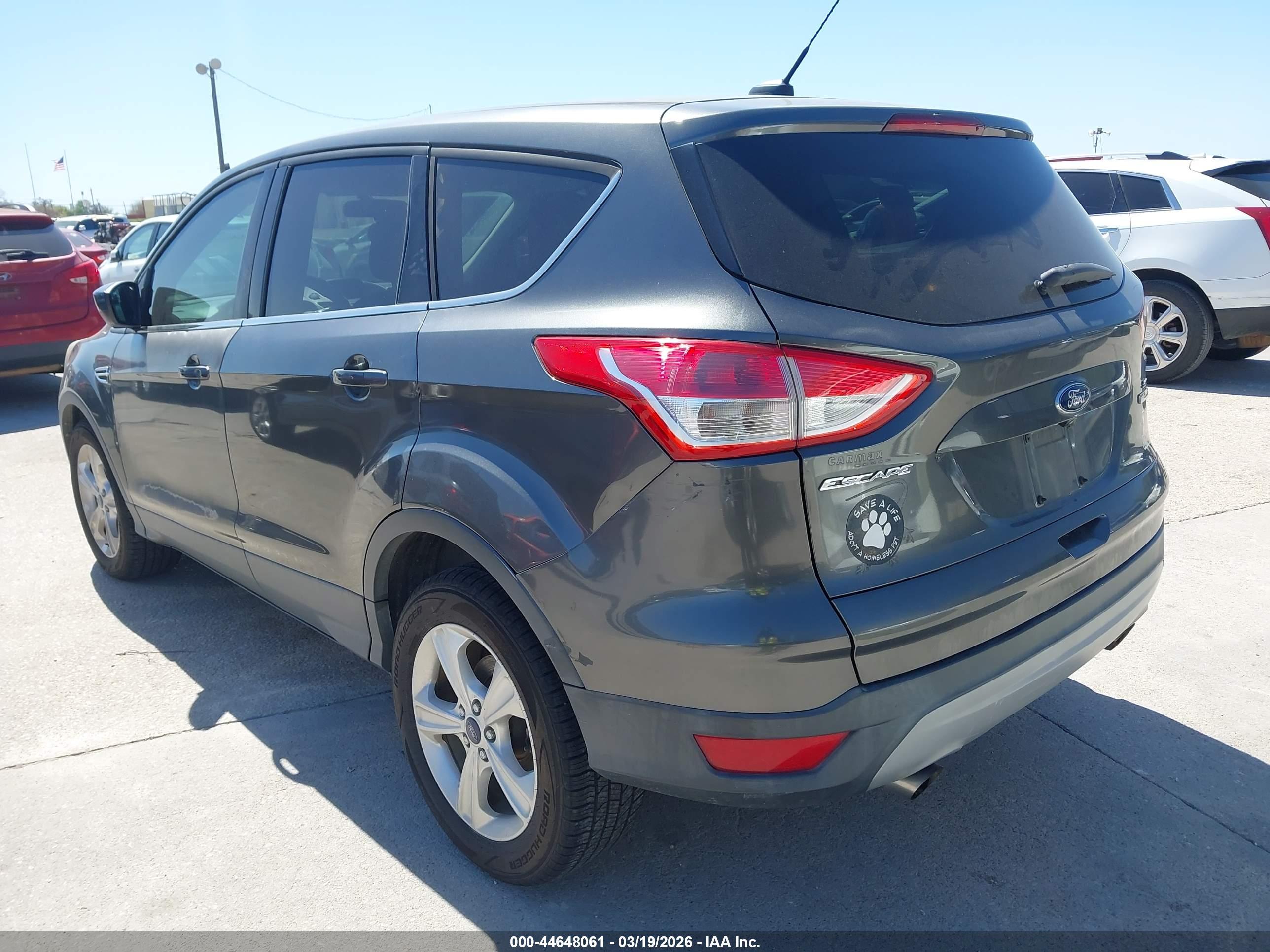 FORD ESCAPE image 3