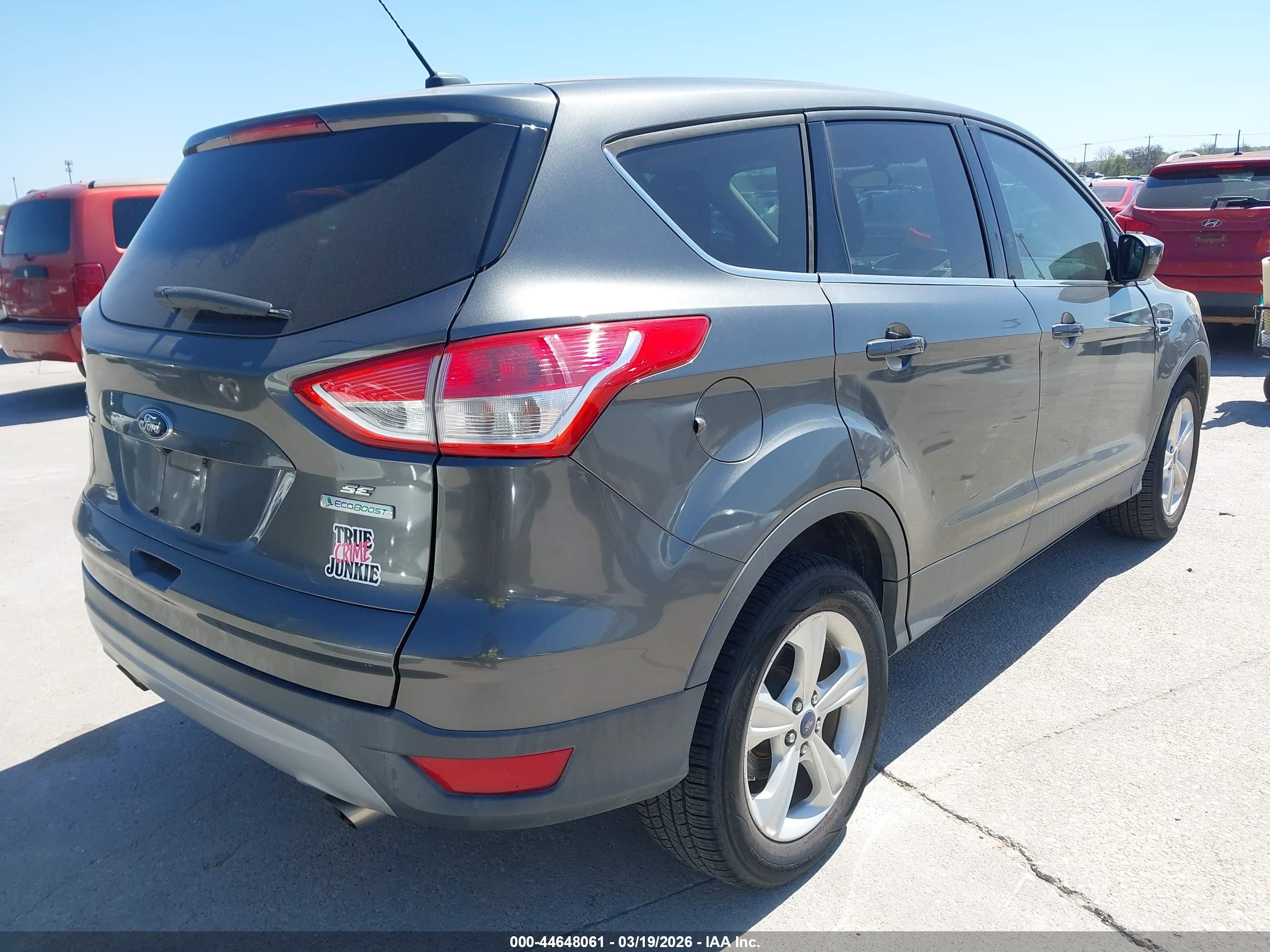 FORD ESCAPE image 4