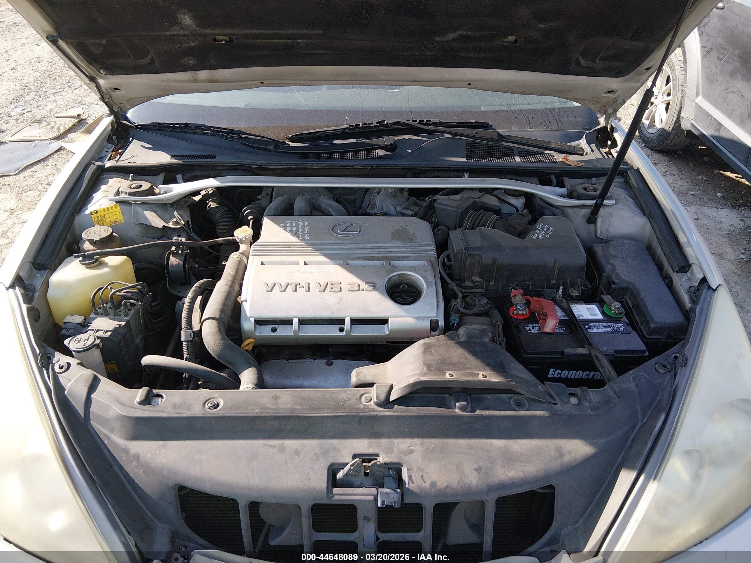 LEXUS ES image 10