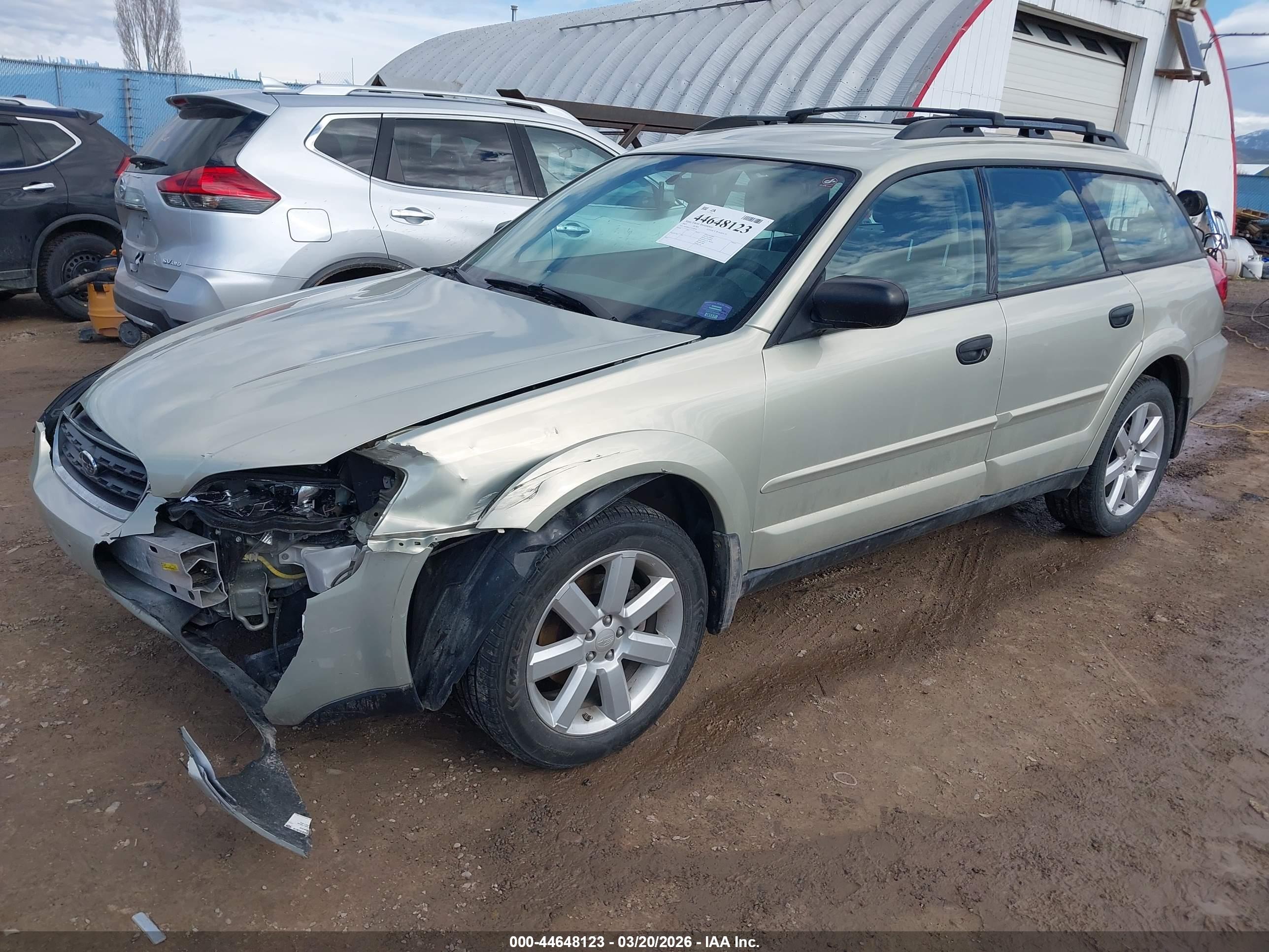 SUBARU OUTBACK image 2