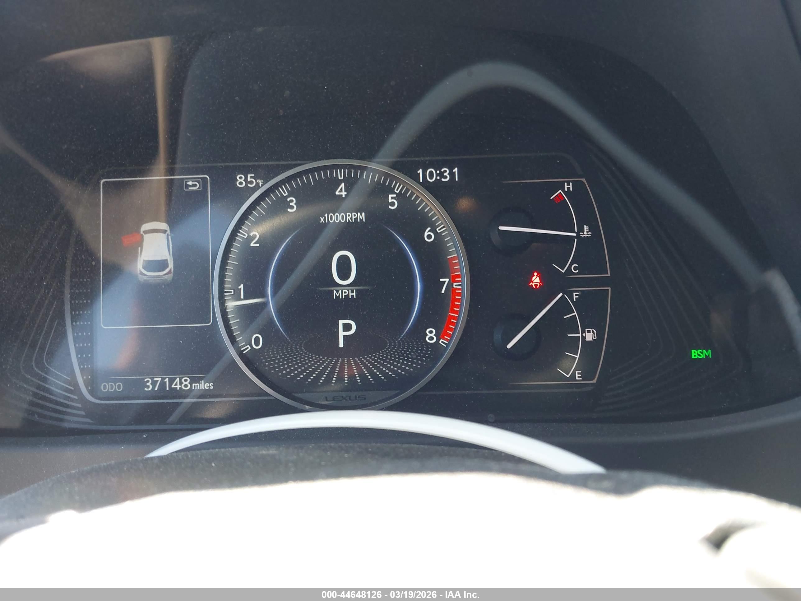 LEXUS UX image 7
