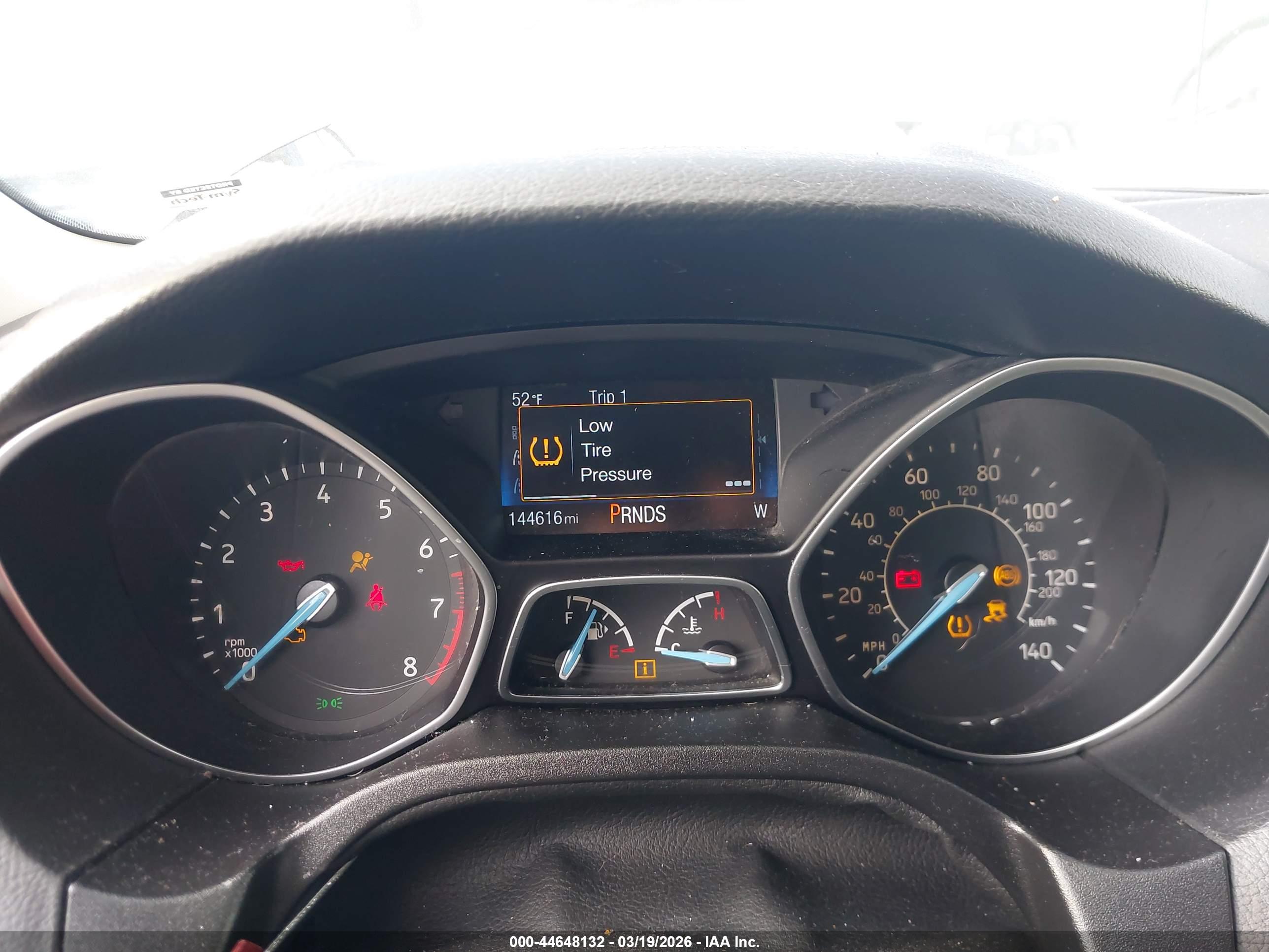 FORD FOCUS image 7