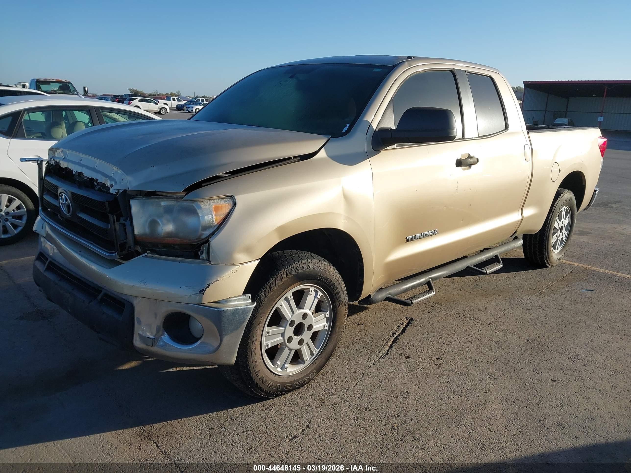 TOYOTA TUNDRA image 2