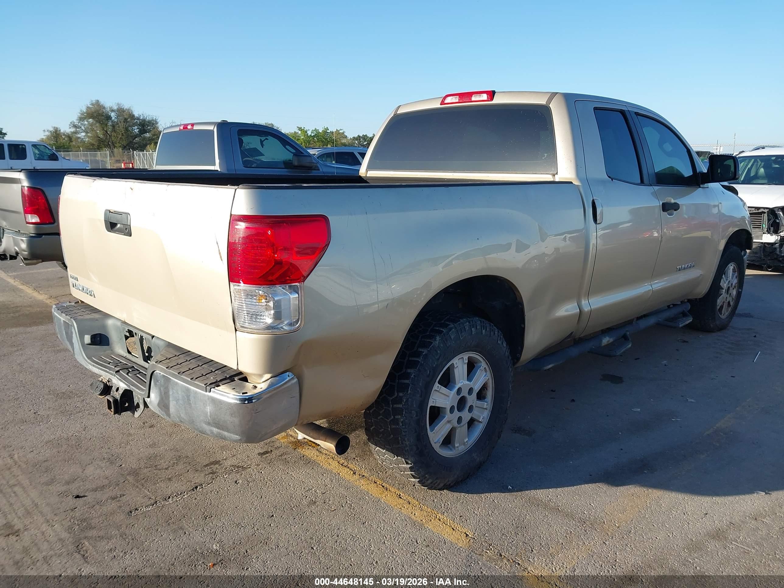TOYOTA TUNDRA image 4