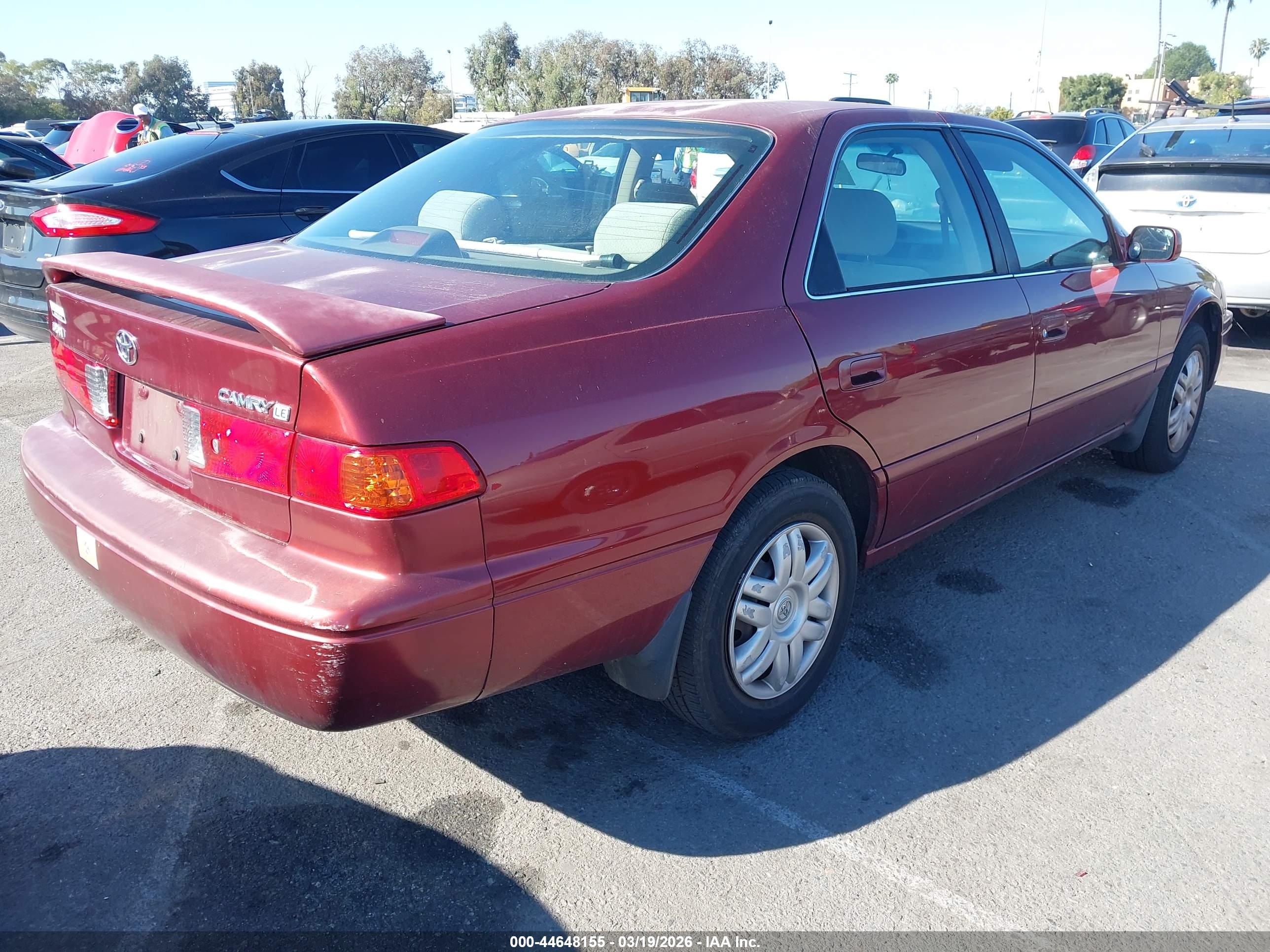 TOYOTA CAMRY image 4