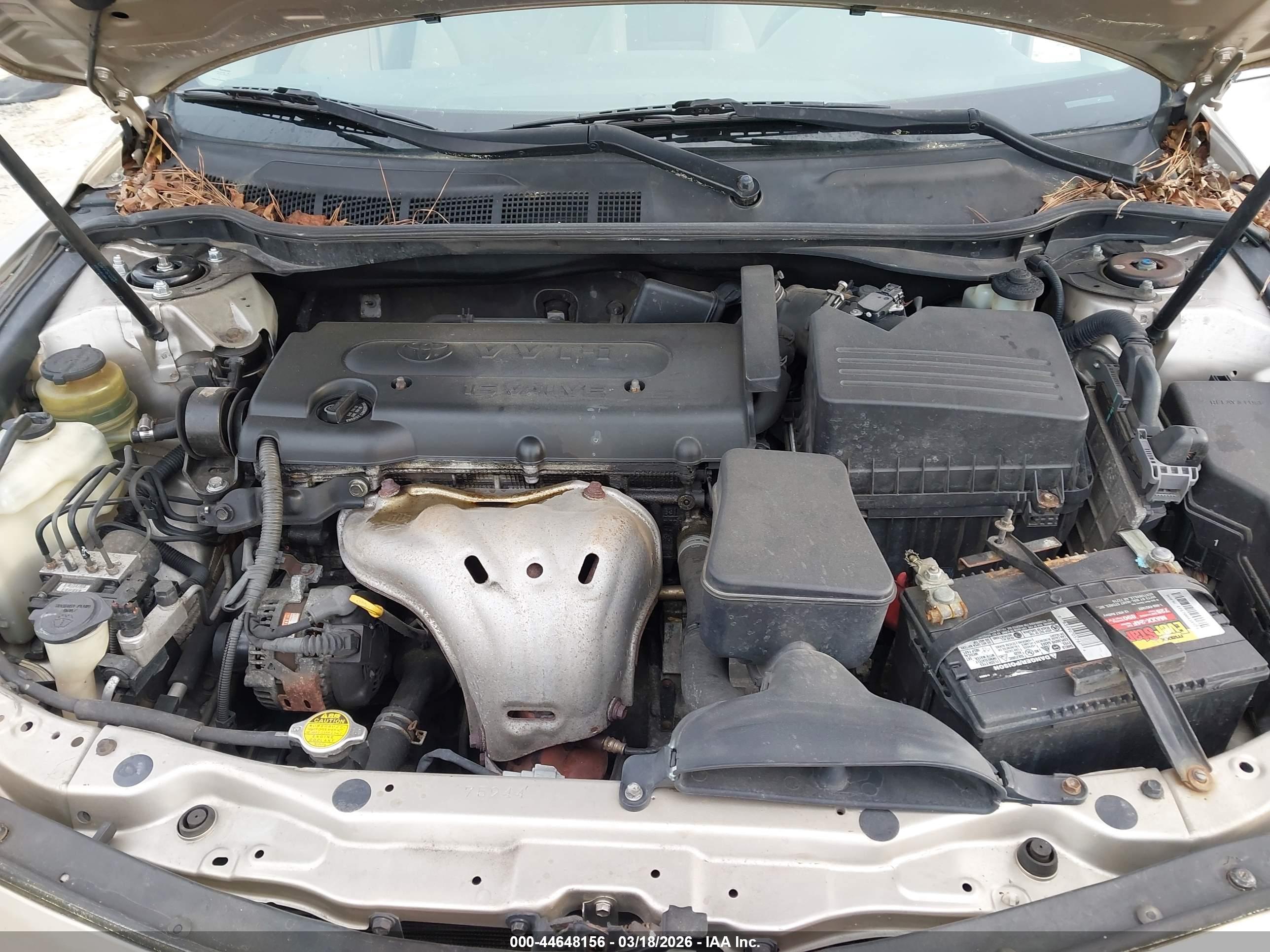 TOYOTA CAMRY image 10