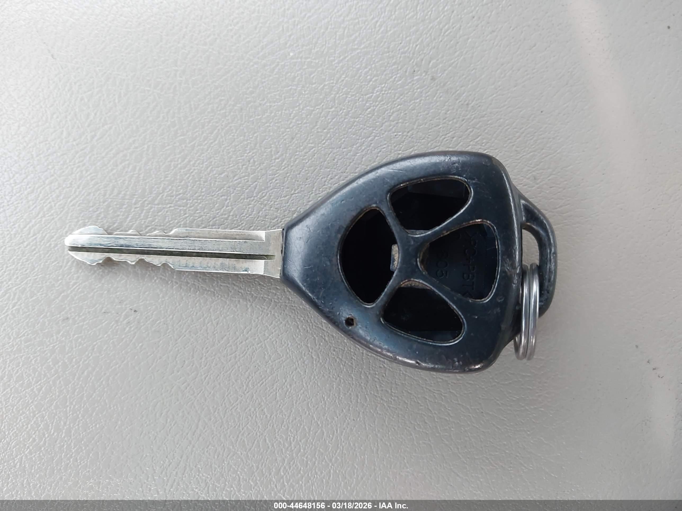 TOYOTA CAMRY image 11