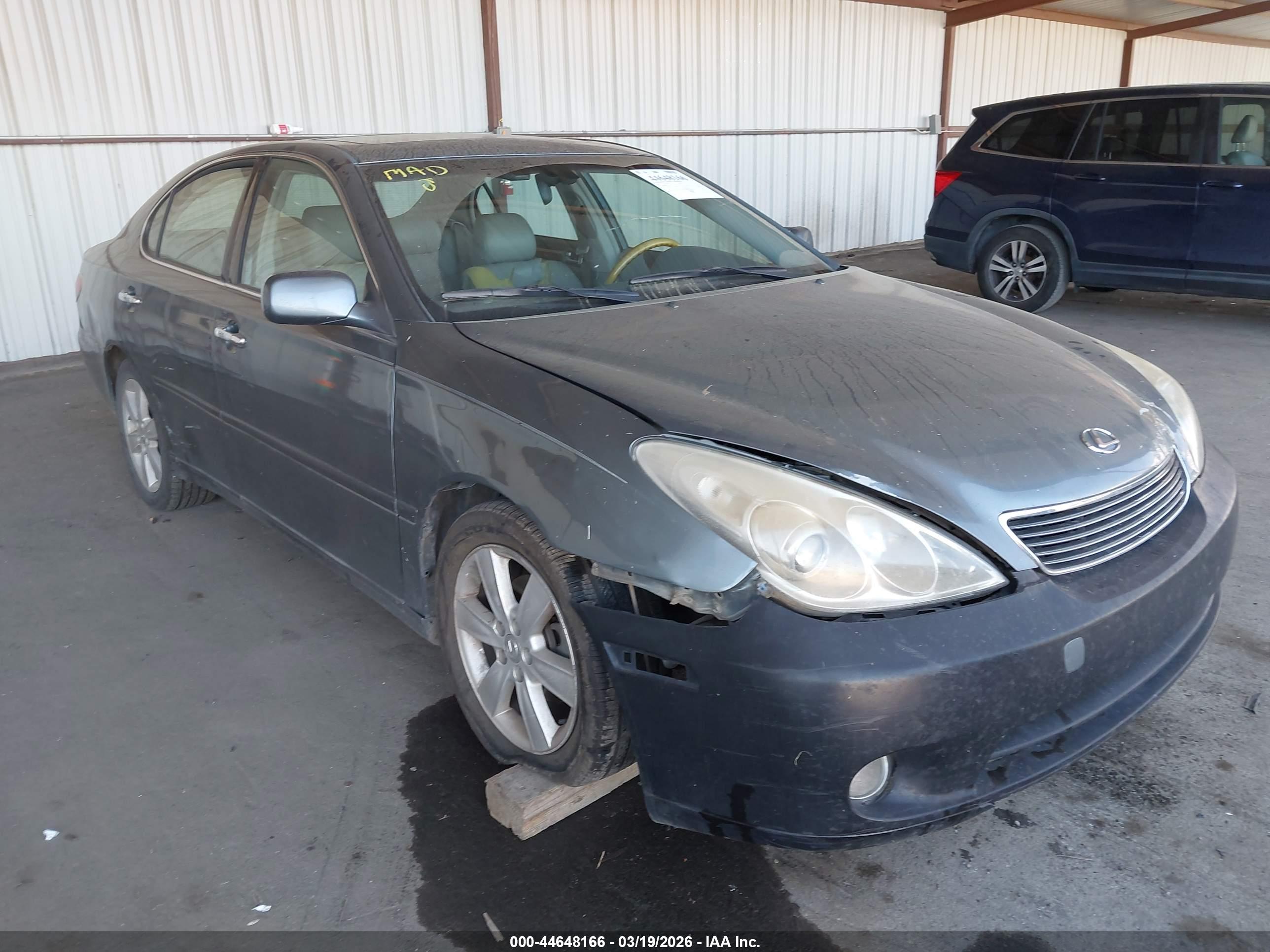 LEXUS ES image 6