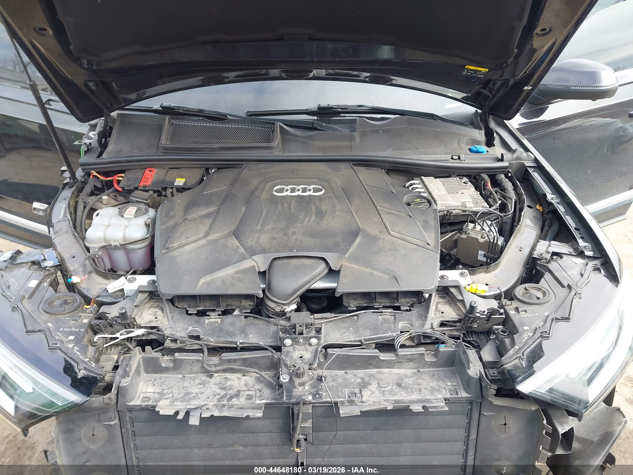 AUDI Q7 image 10