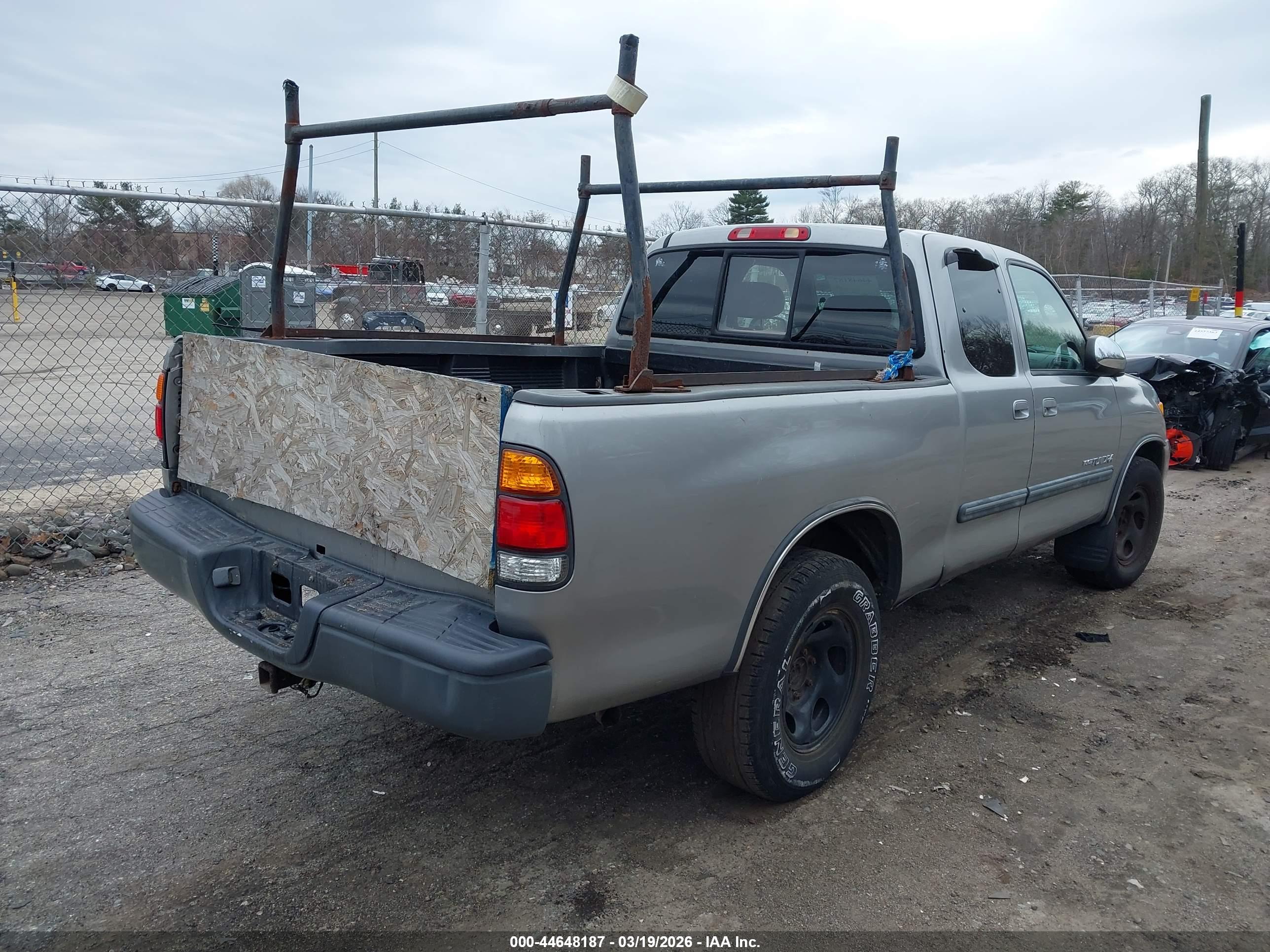 TOYOTA TUNDRA image 4
