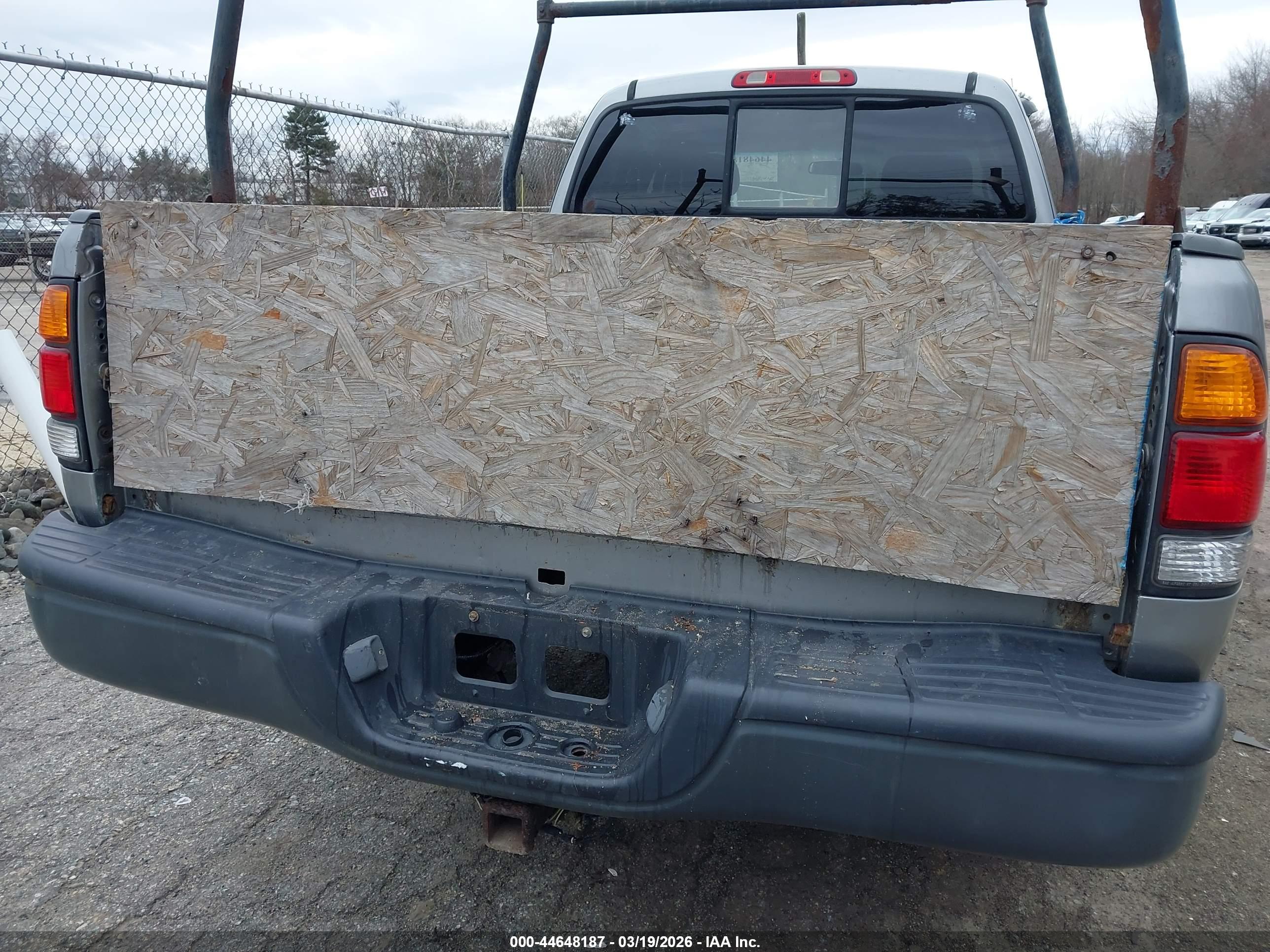 TOYOTA TUNDRA image 6
