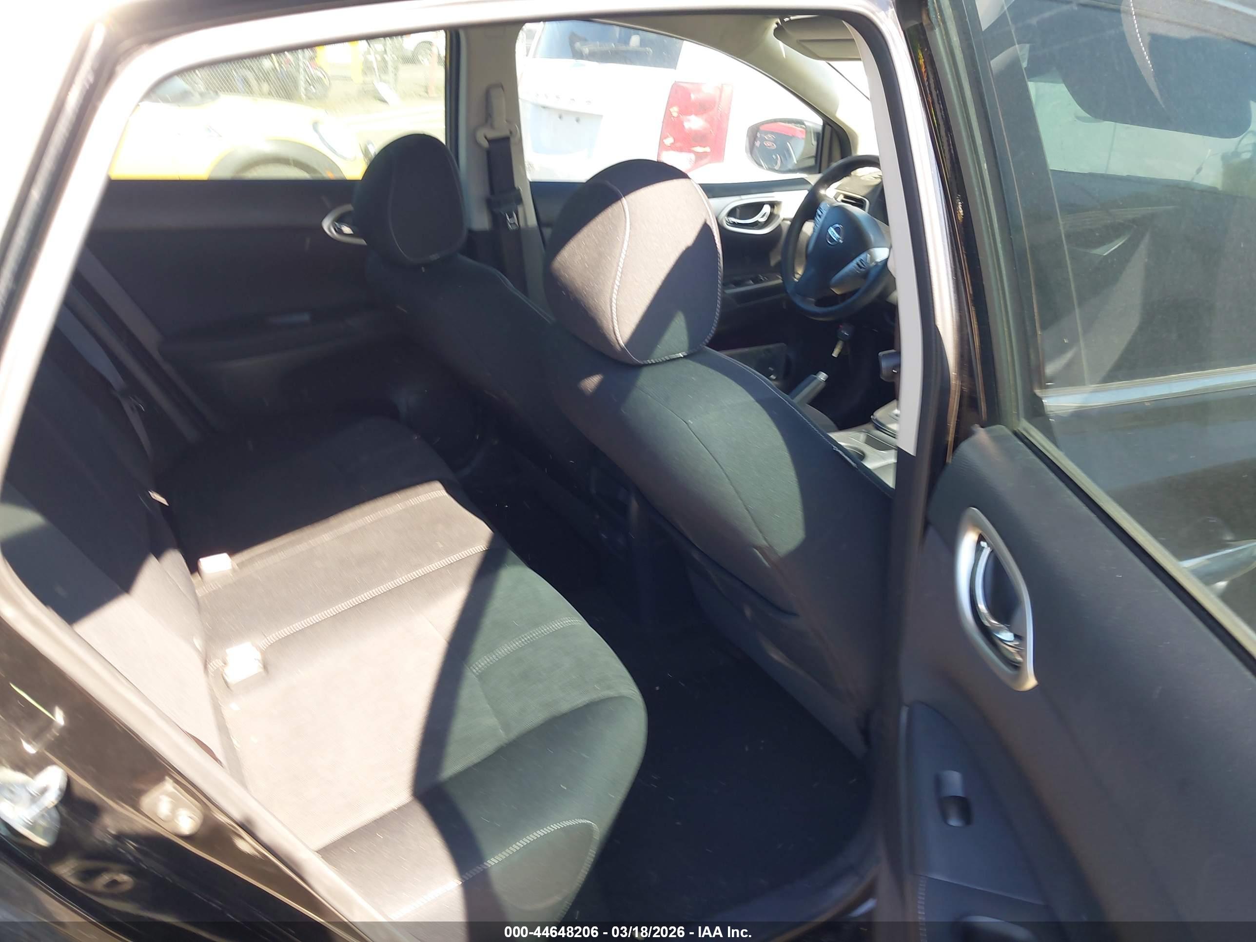 NISSAN SENTRA image 8