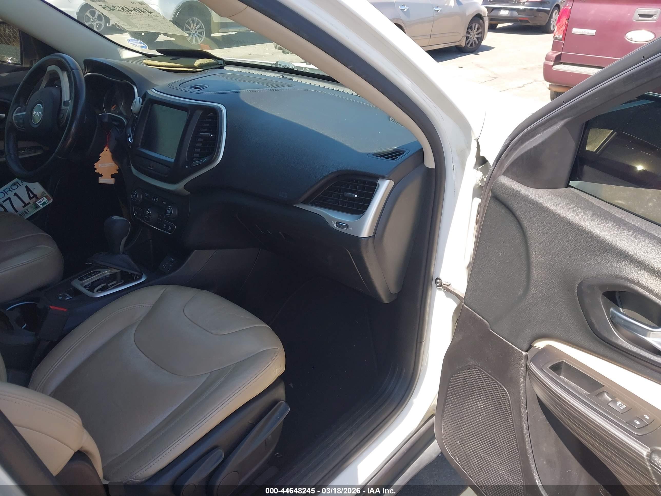 JEEP CHEROKEE image 5