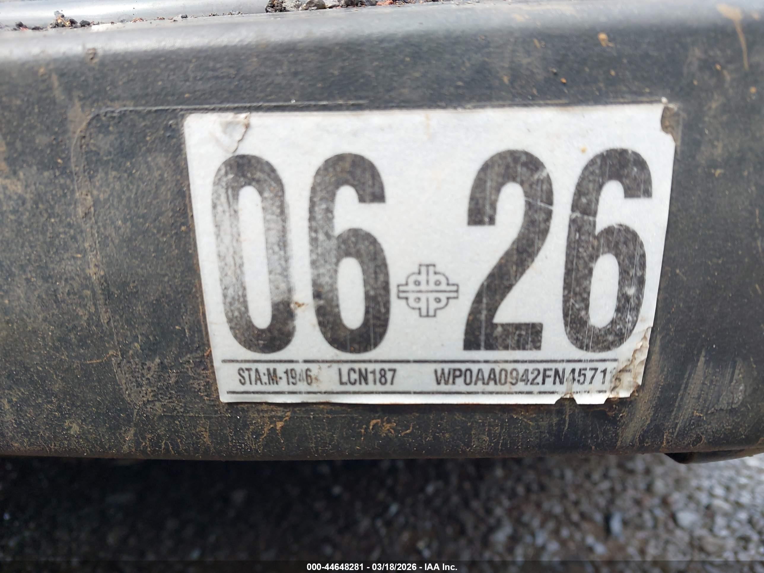 PORSCHE 944 image 9