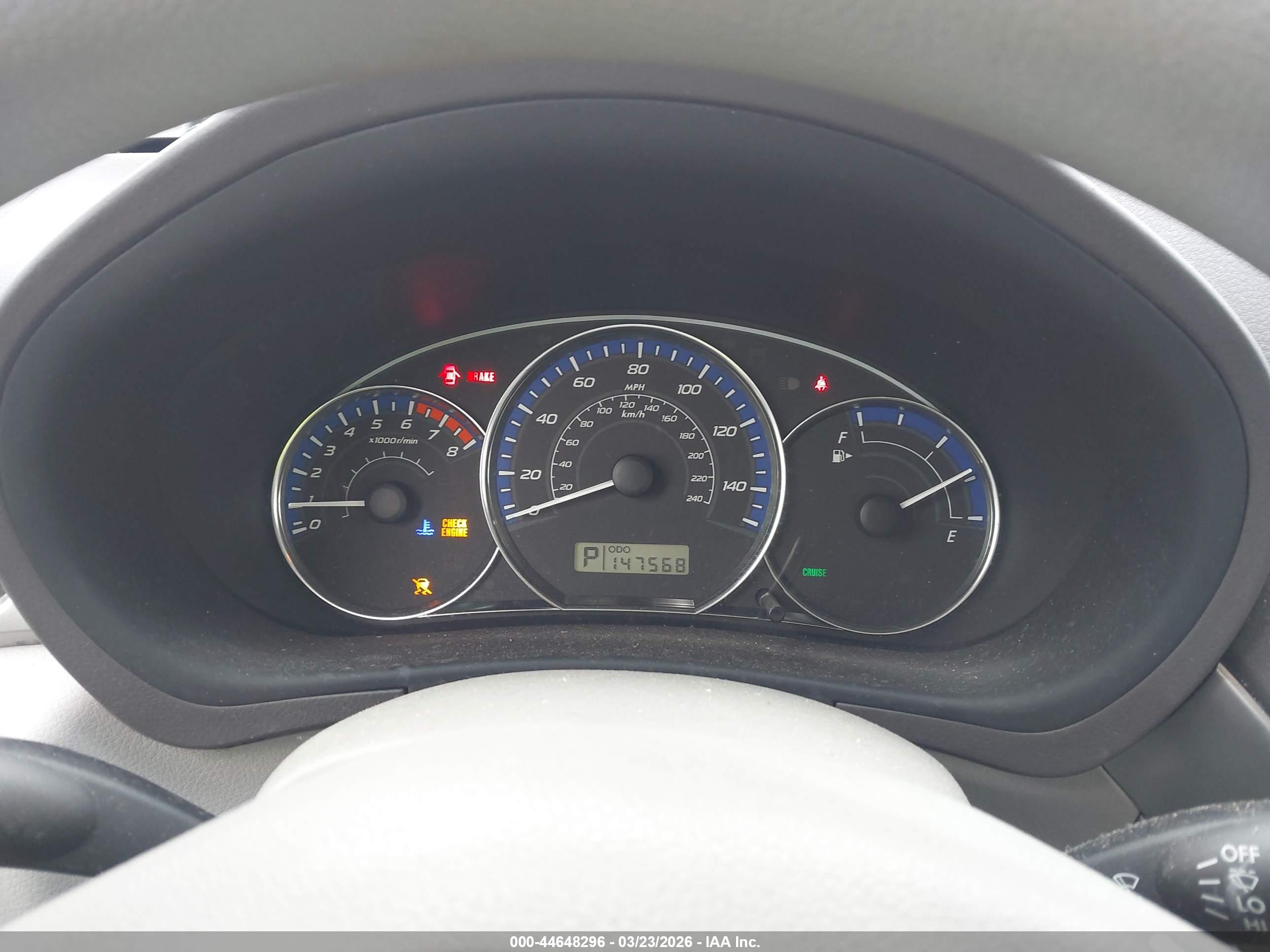 SUBARU FORESTER image 7