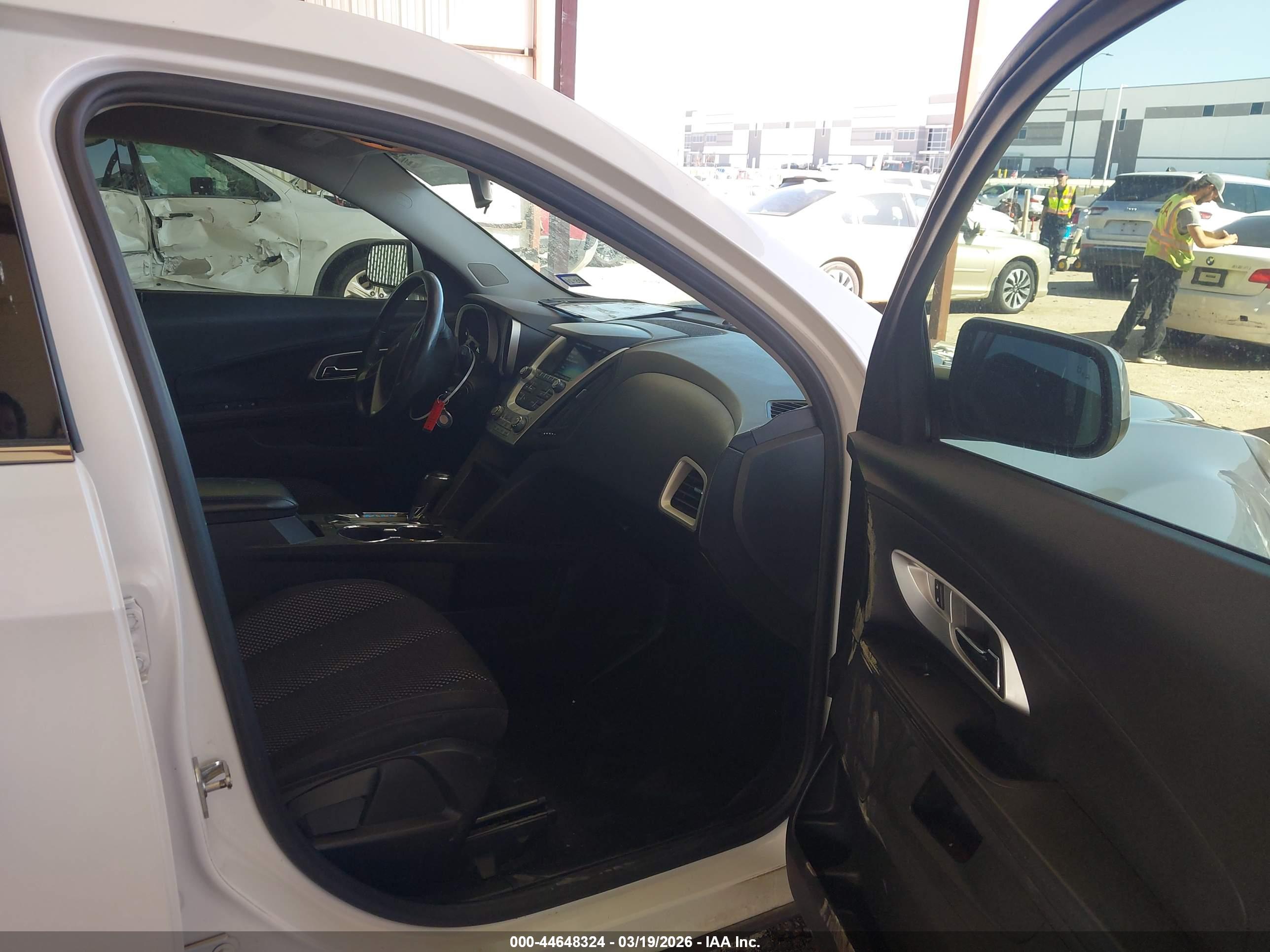 CHEVROLET EQUINOX image 5