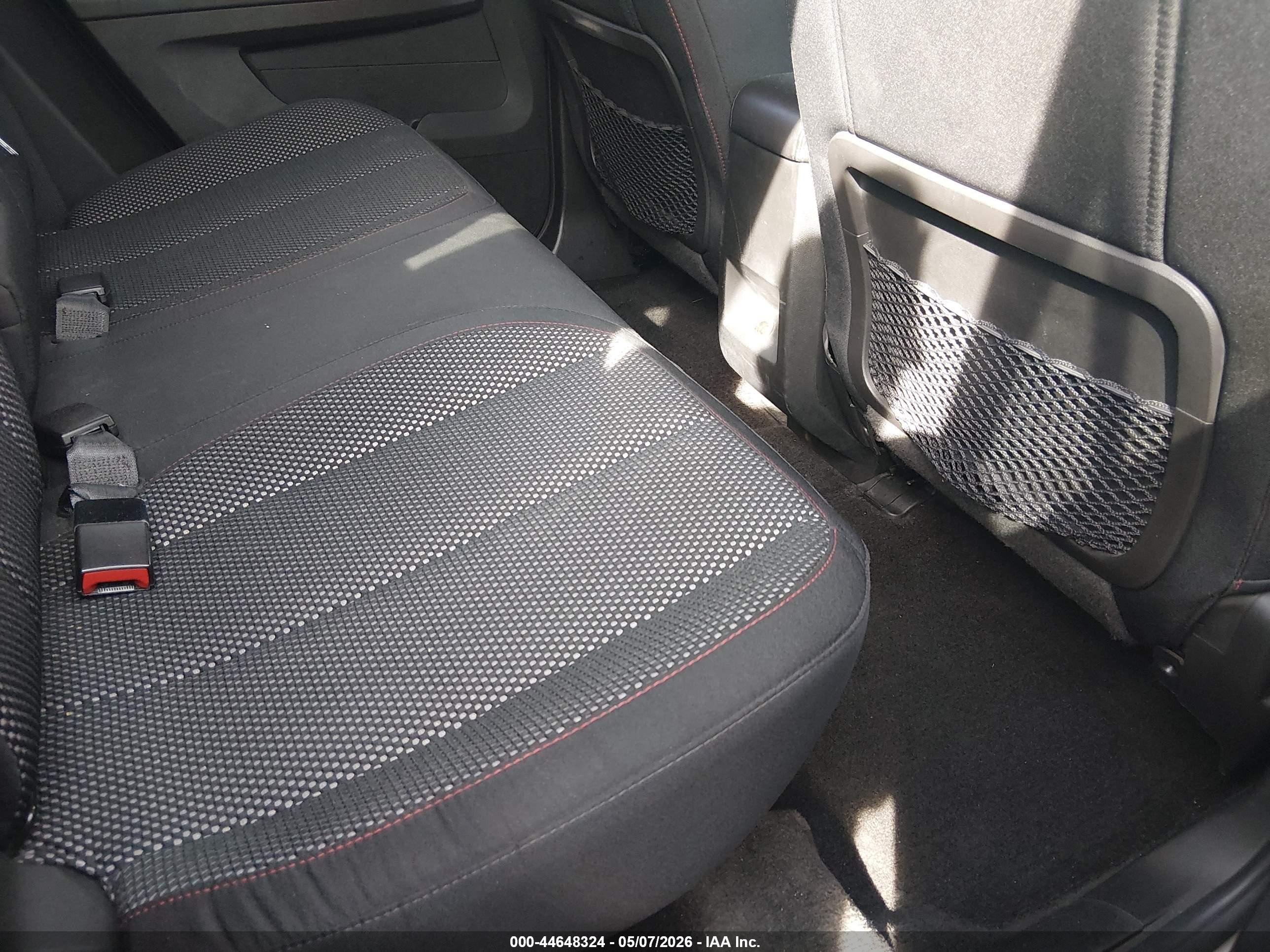 CHEVROLET EQUINOX image 8