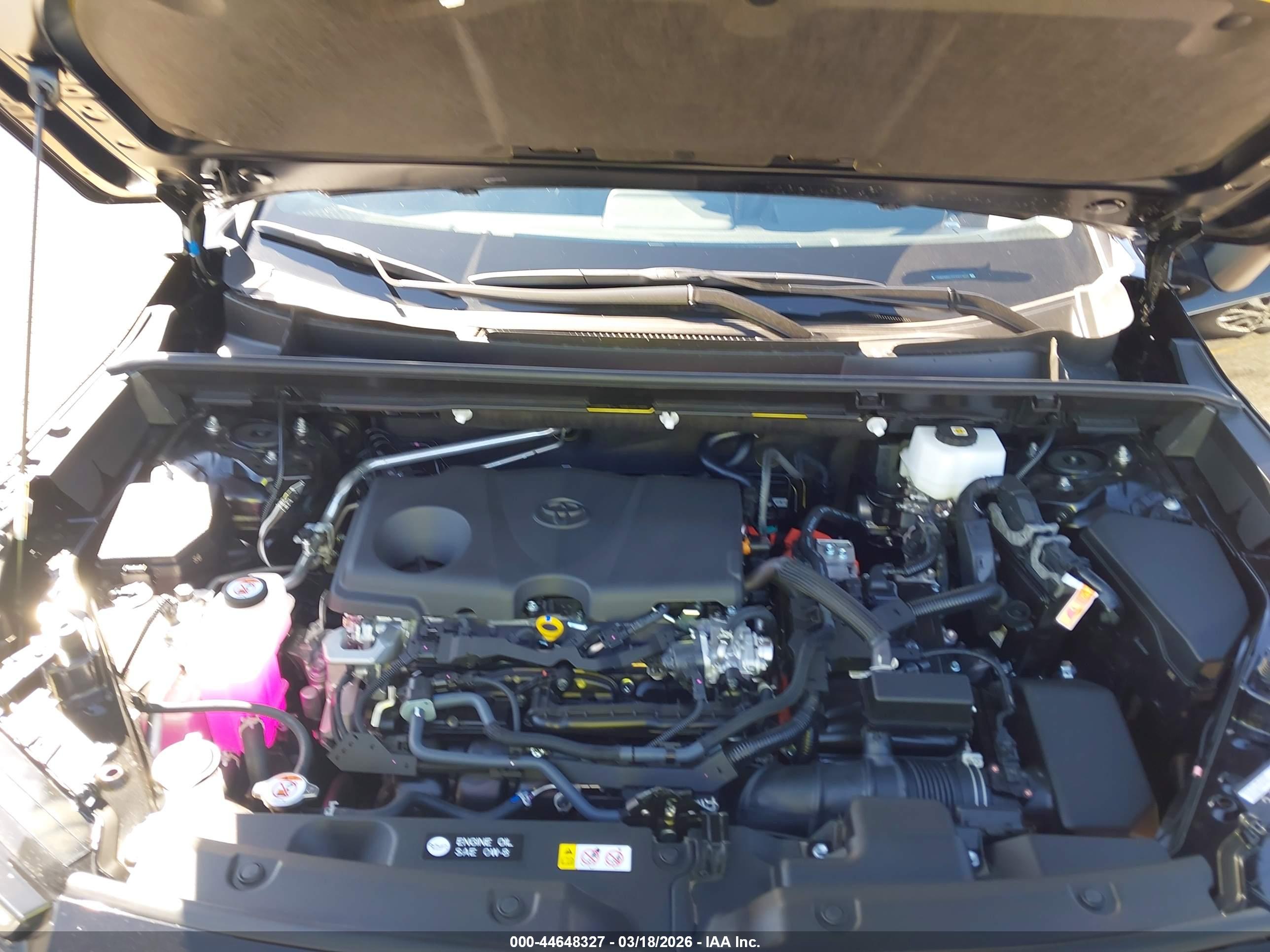 TOYOTA RAV4 image 10