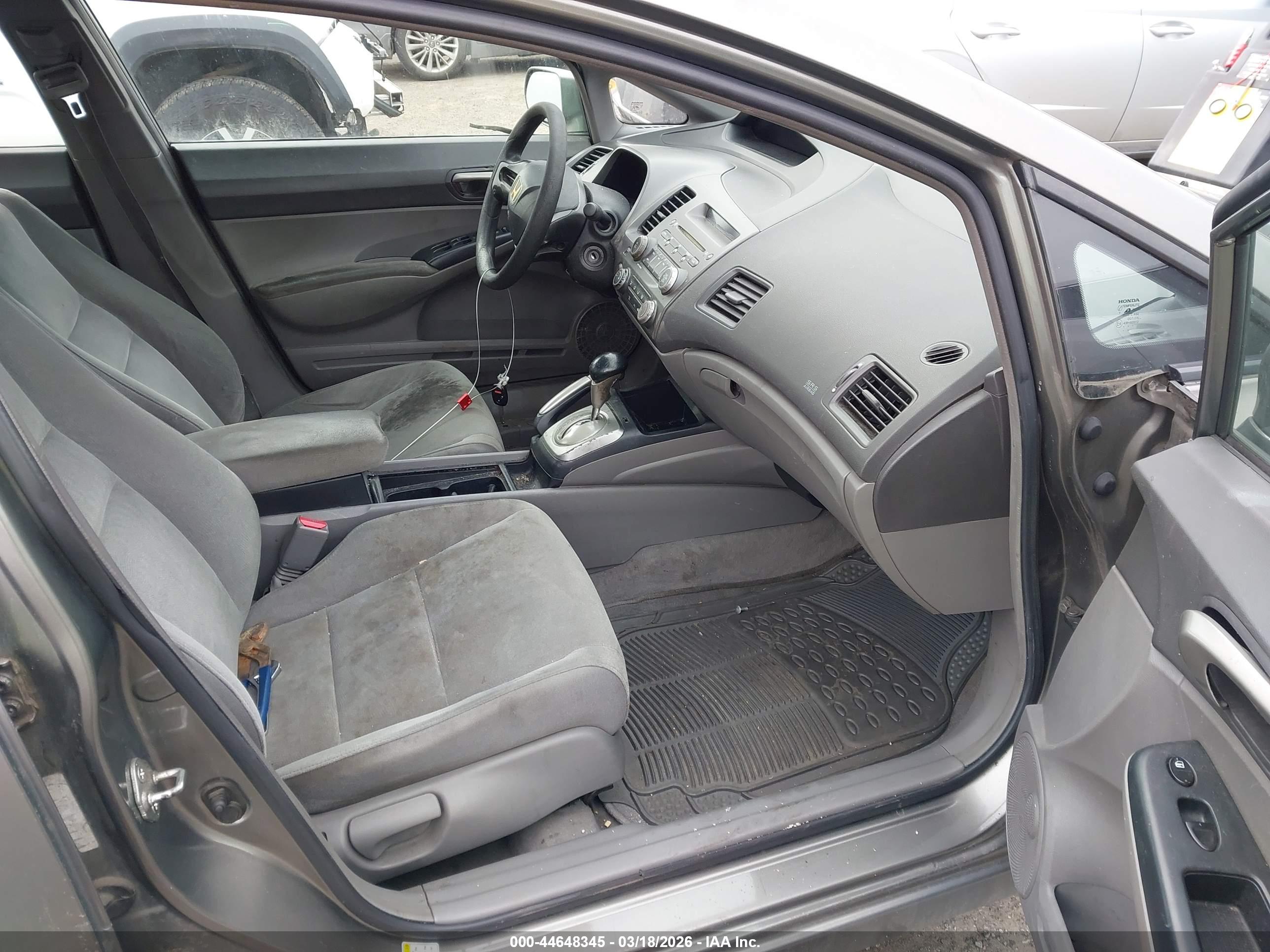 HONDA CIVIC image 5