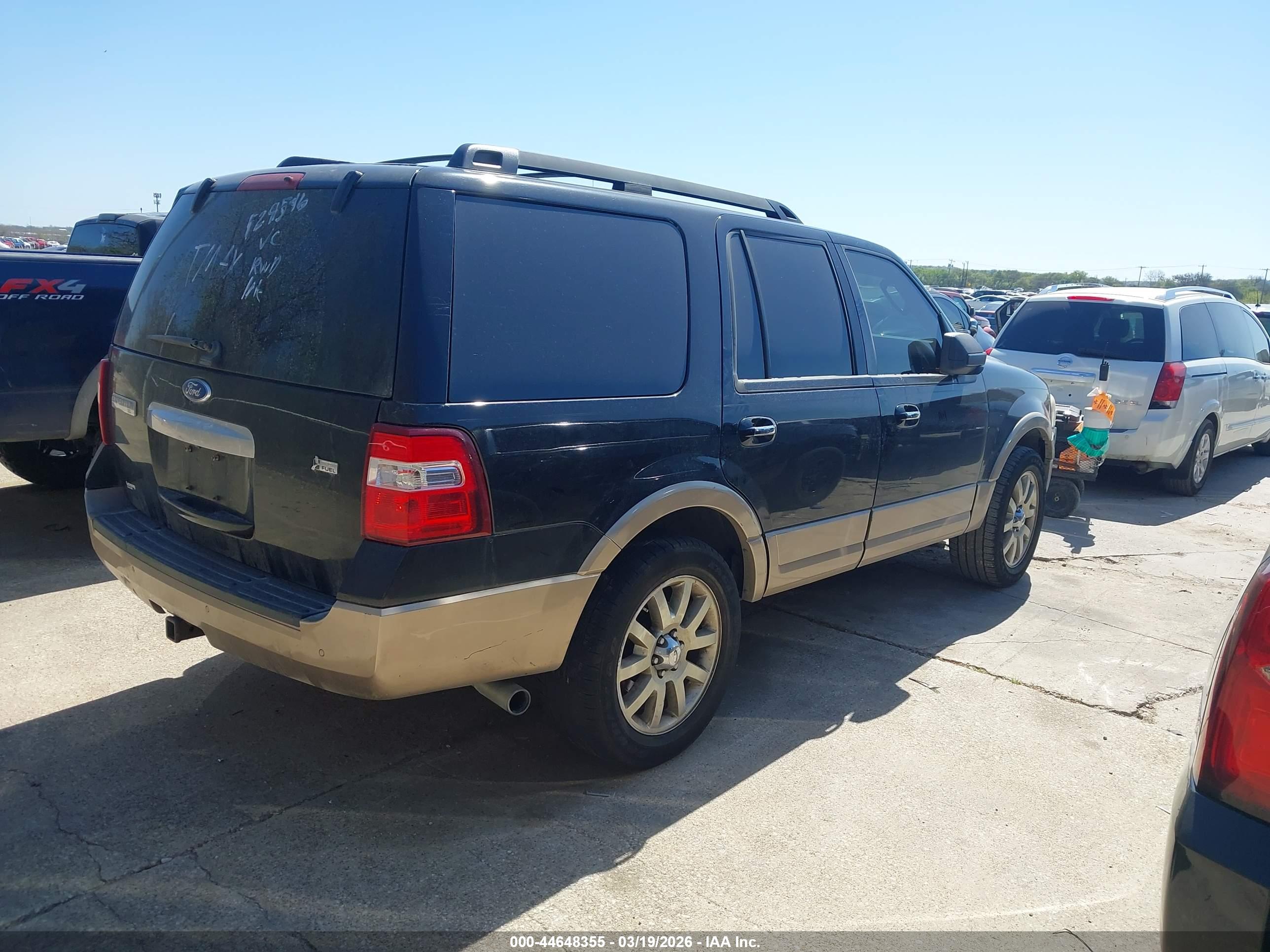 FORD EXPEDITION image 4