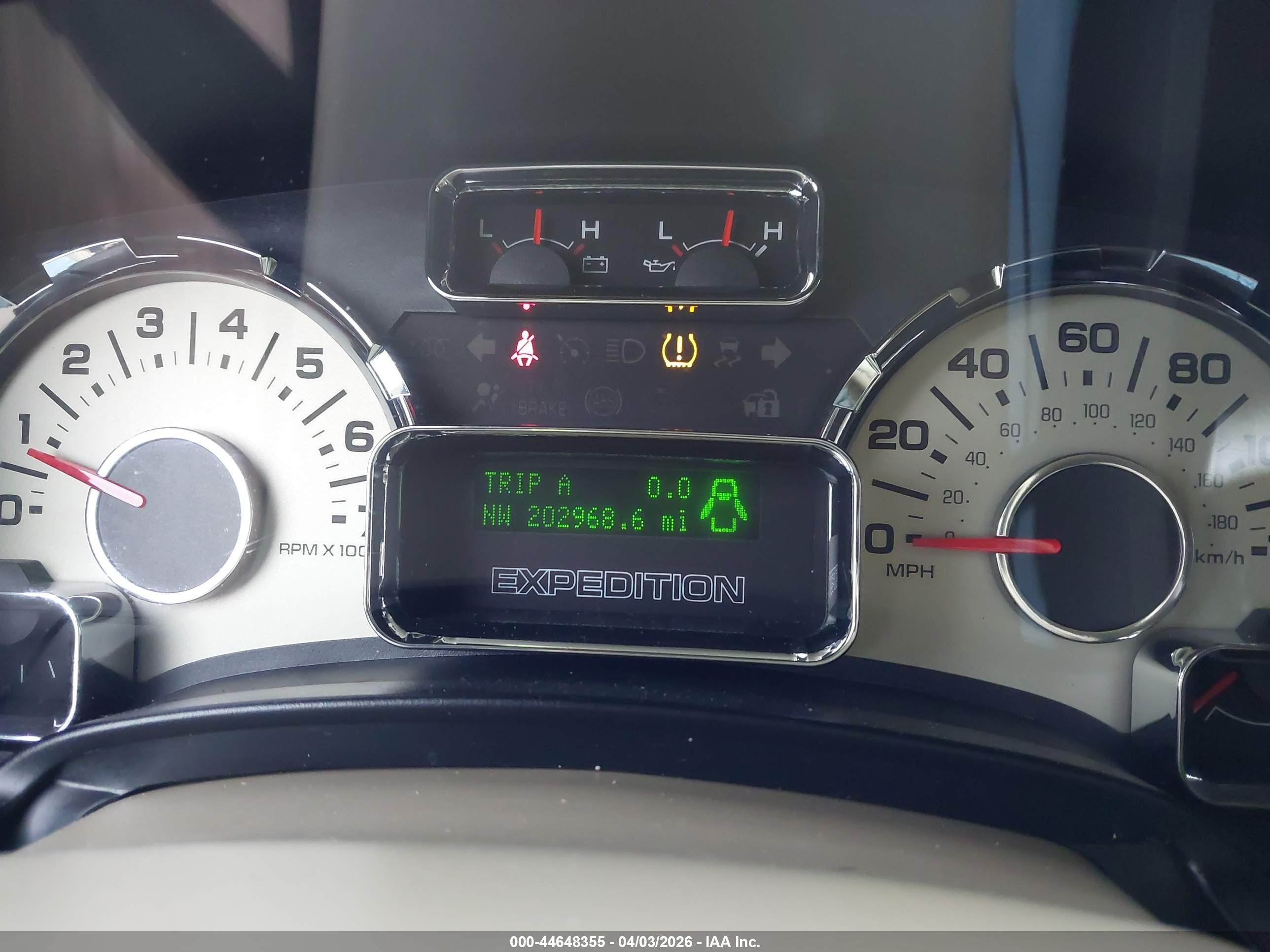 FORD EXPEDITION image 7