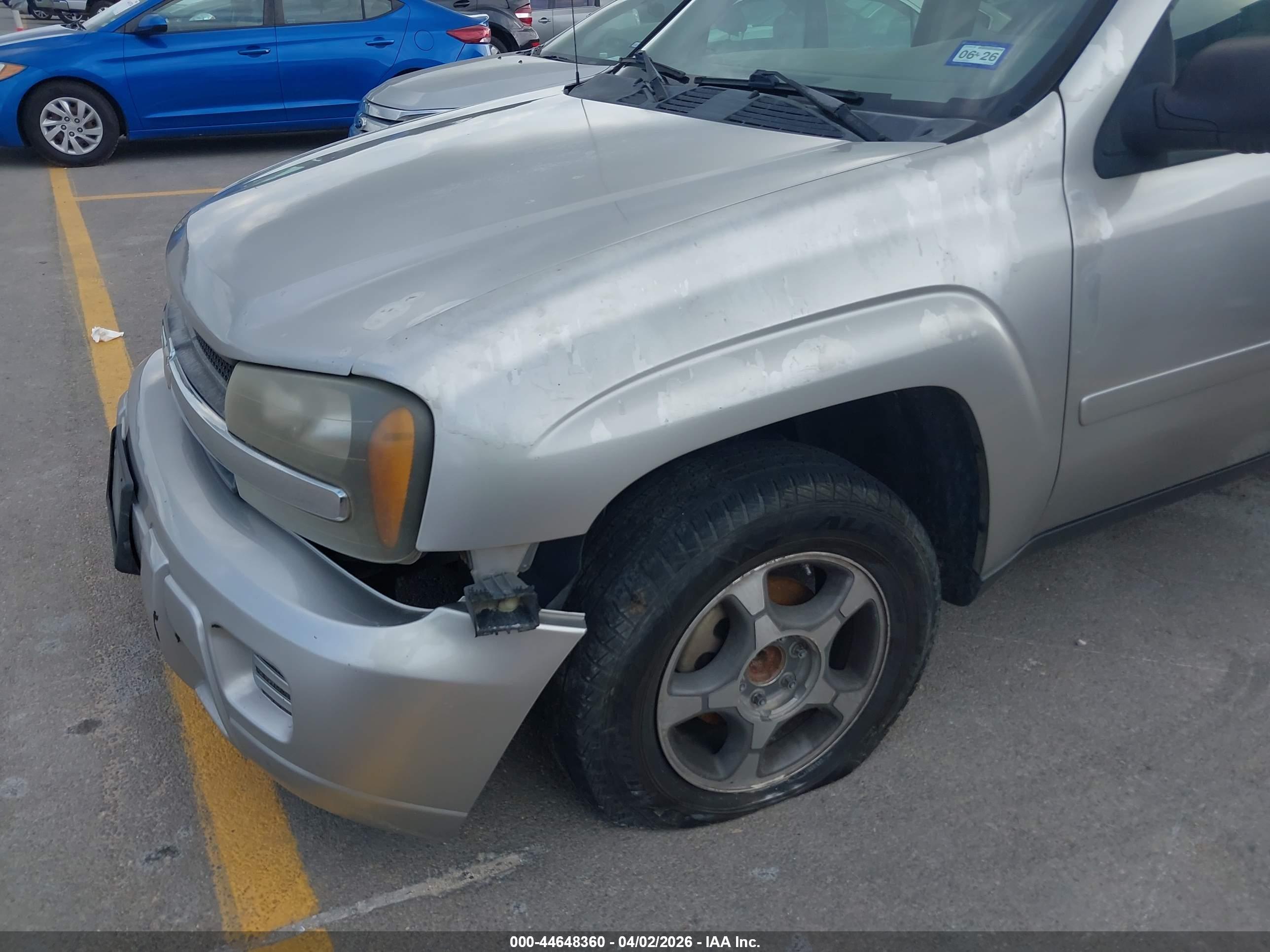 CHEVROLET TRAILBLAZER image 6