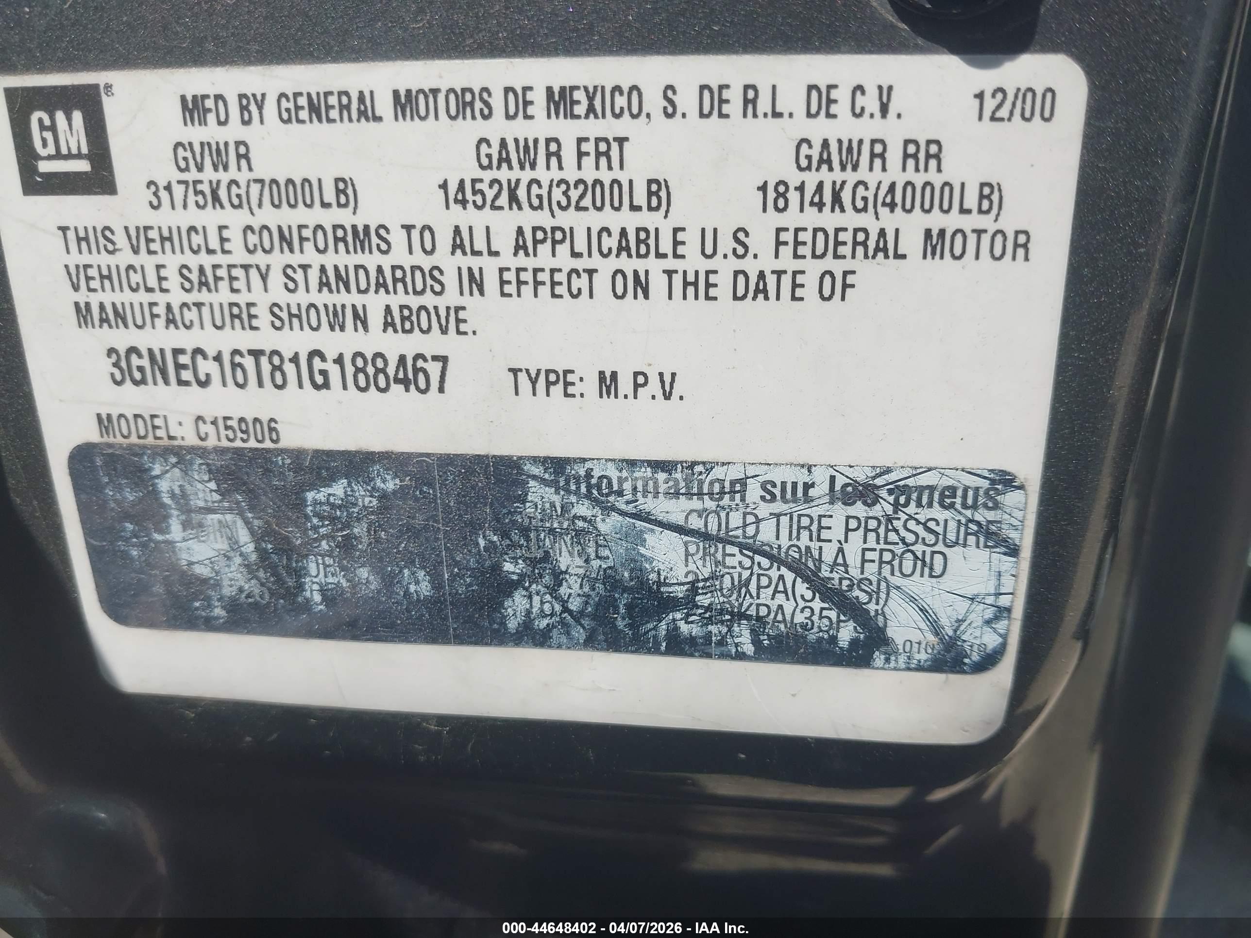 CHEVROLET SUBURBAN image 9