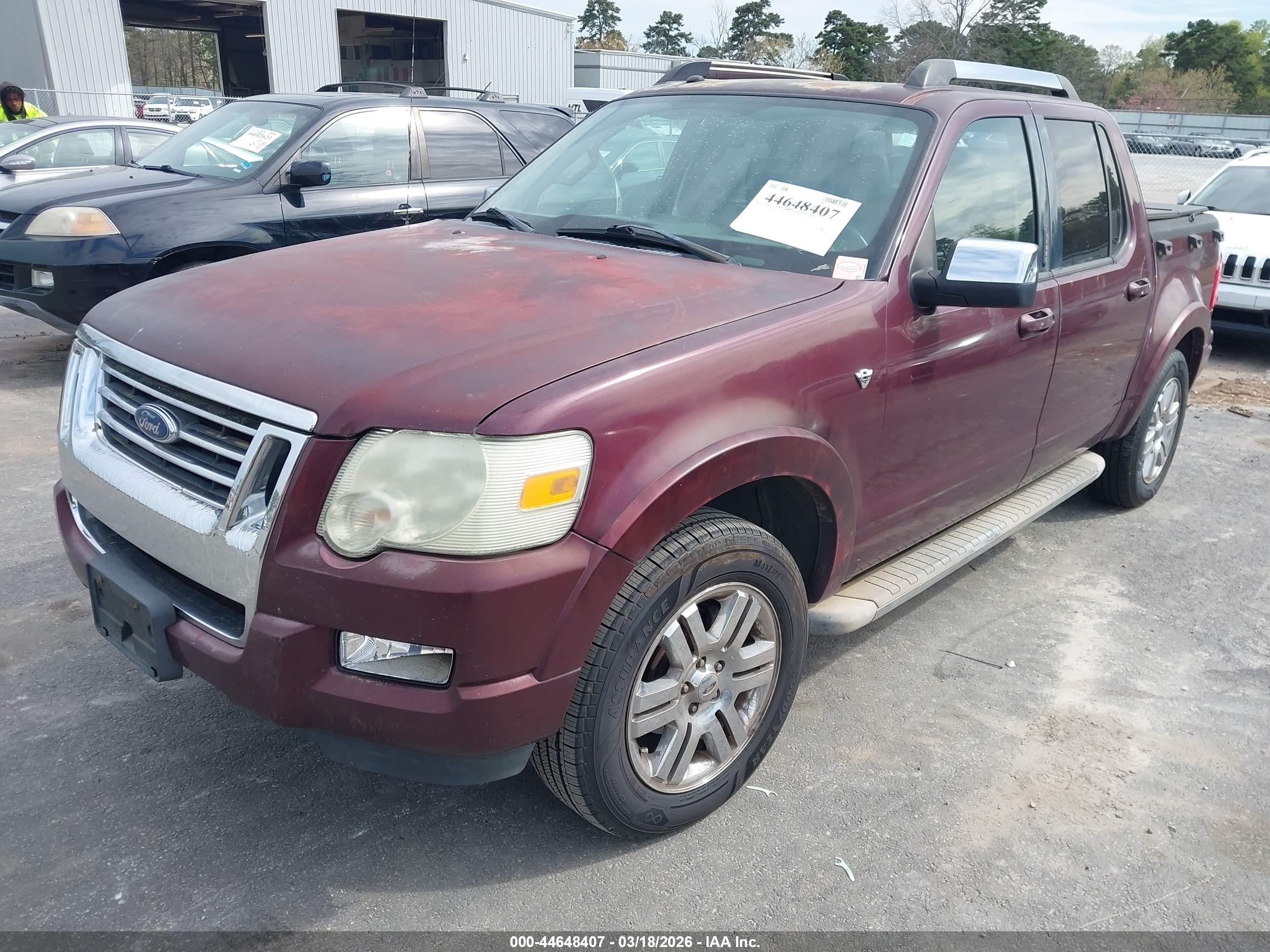 FORD EXPLORER image 2