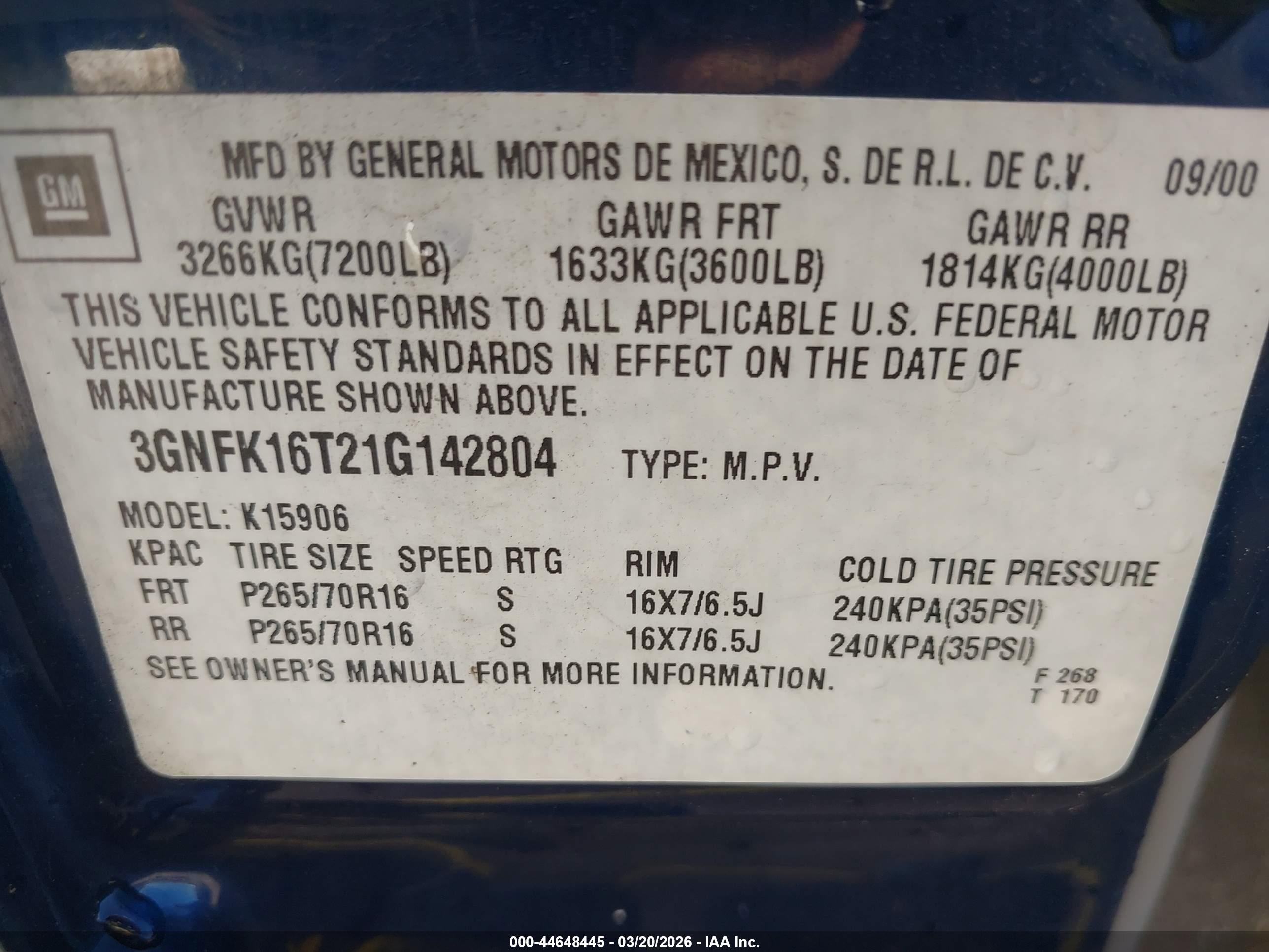 CHEVROLET SUBURBAN image 9