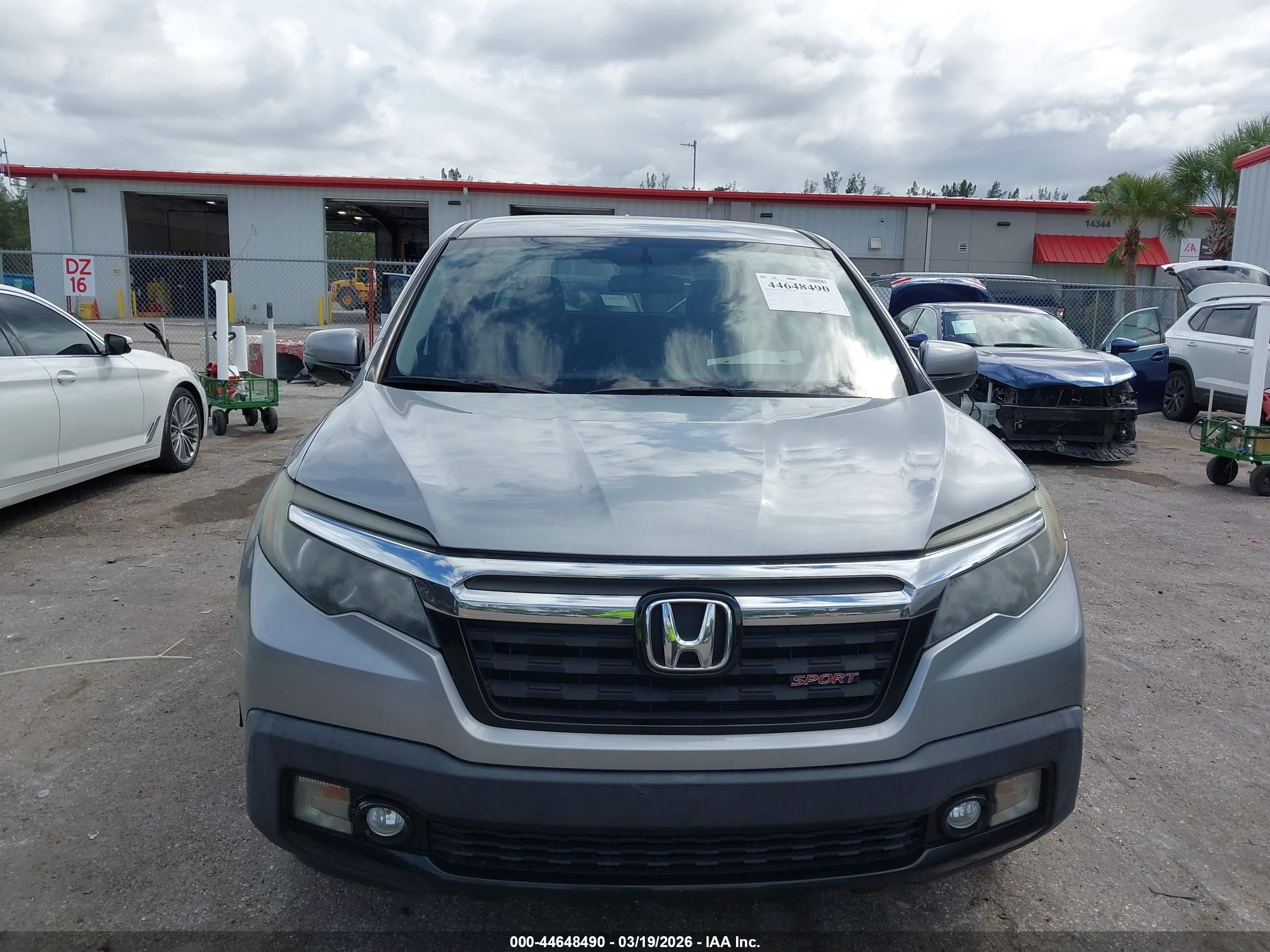 HONDA RIDGELINE image 6