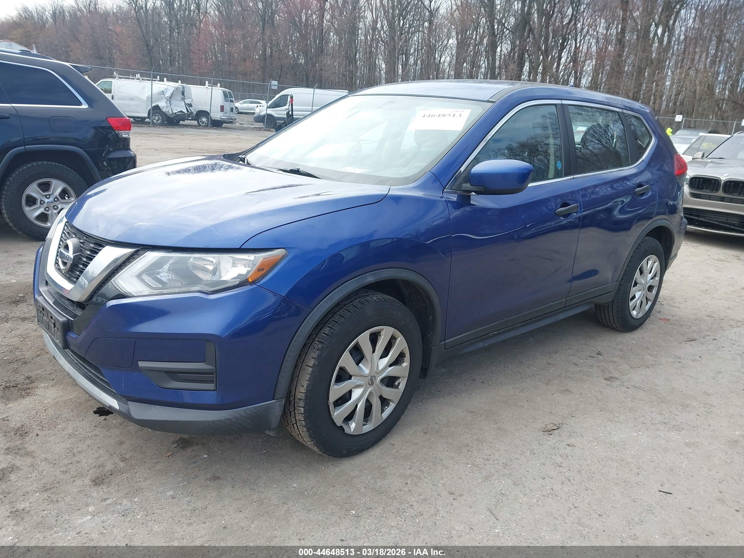 NISSAN ROGUE image 2