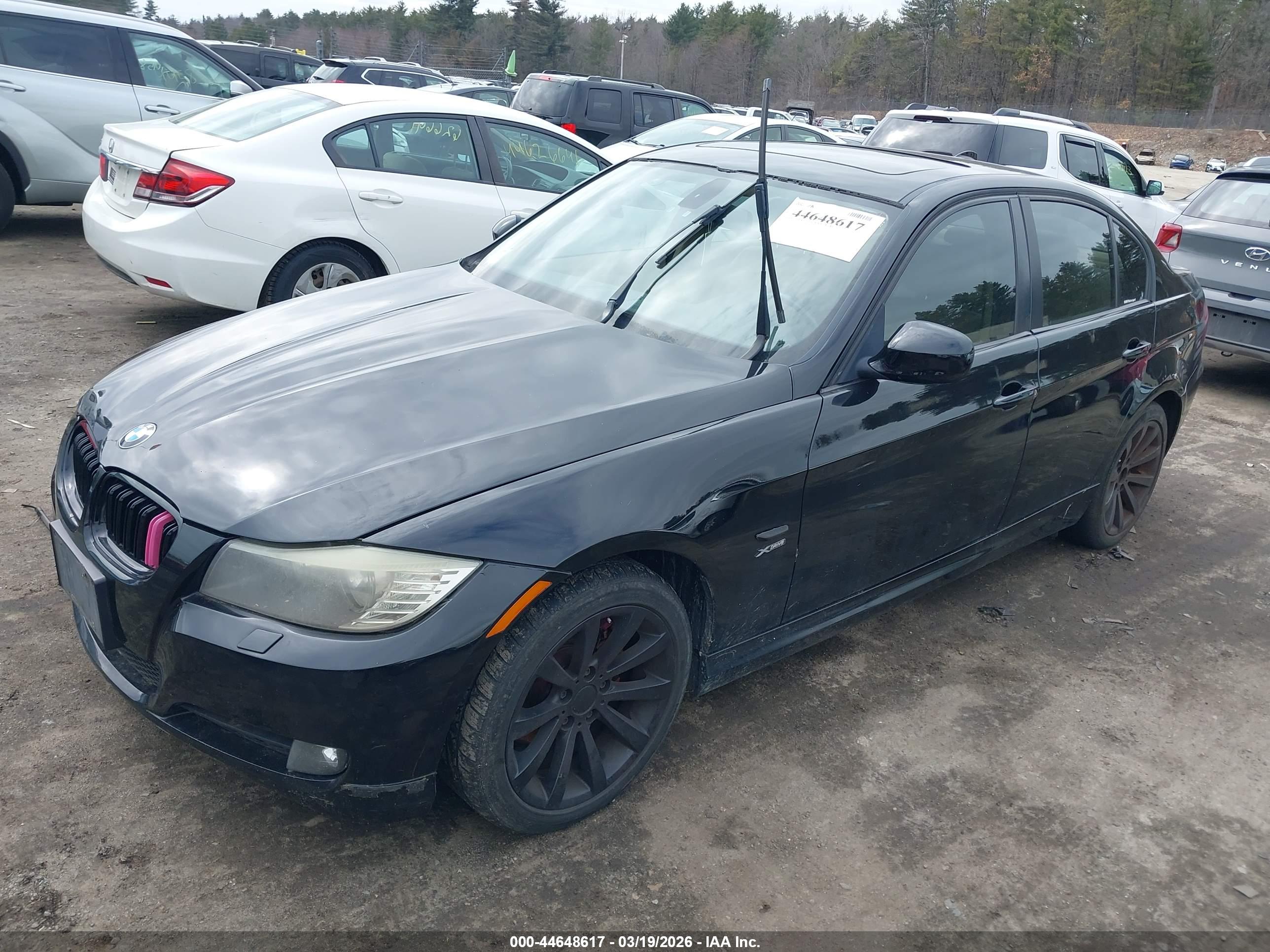 BMW 328I image 2