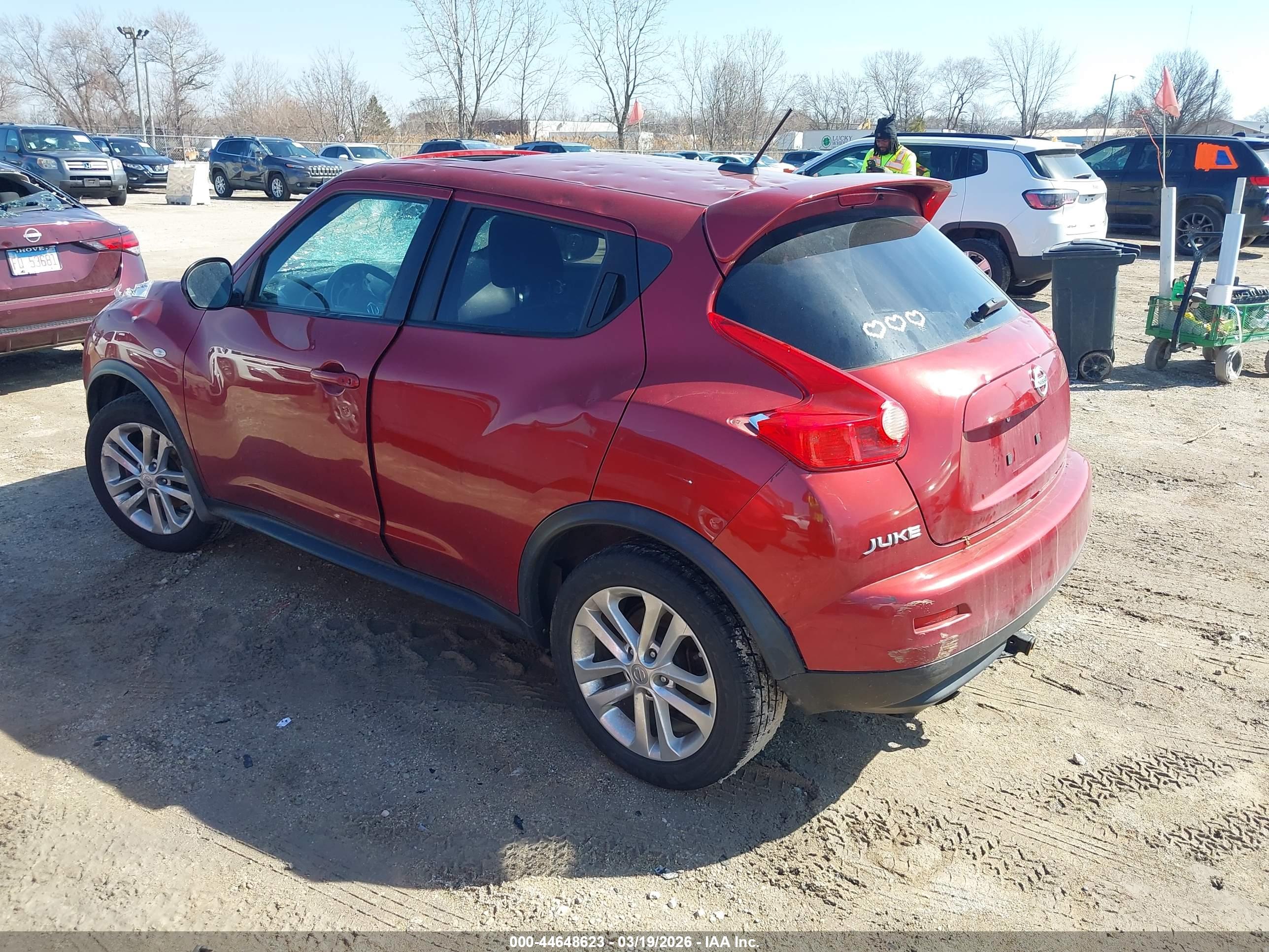 NISSAN JUKE image 3