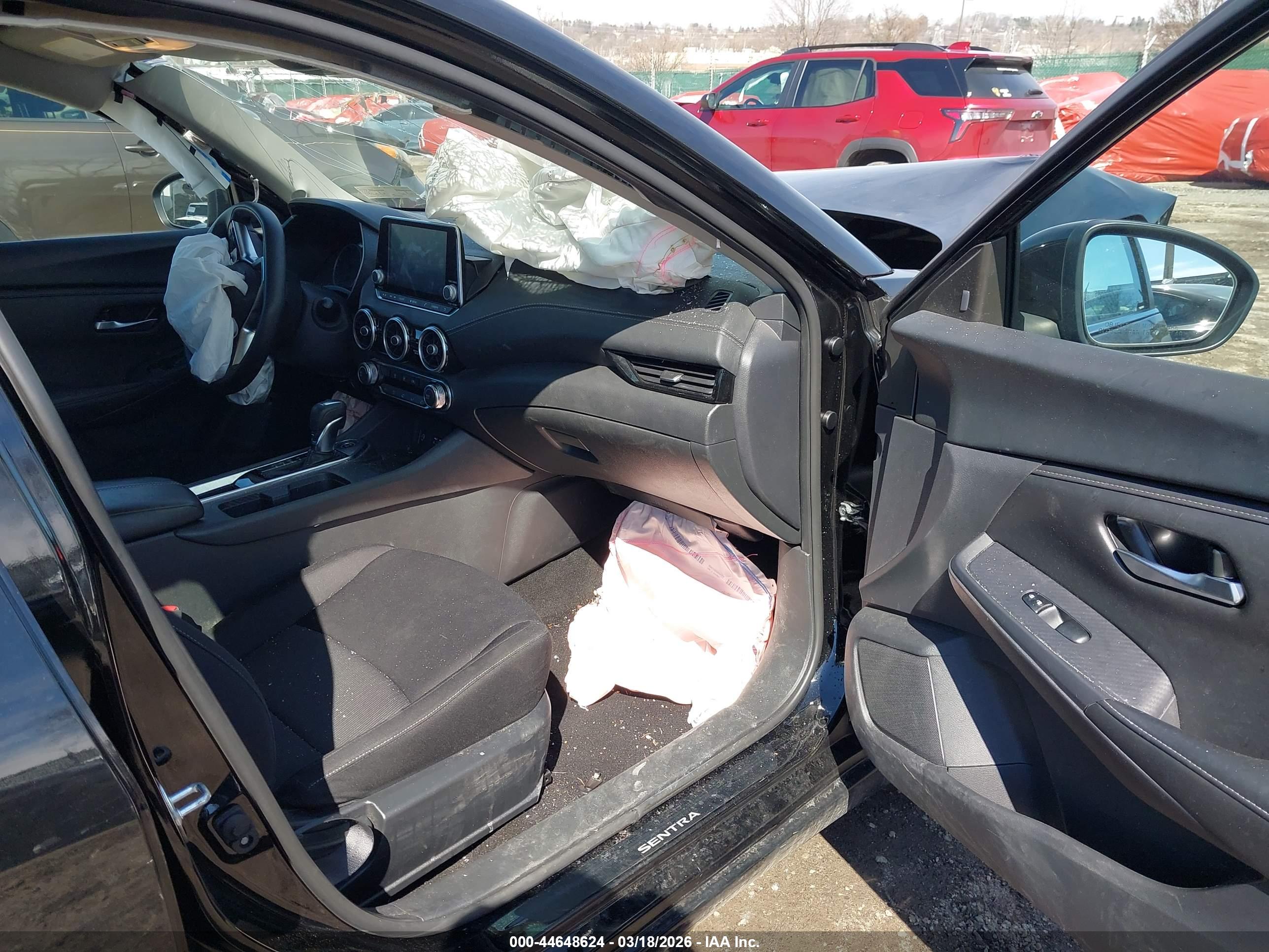 NISSAN SENTRA image 5