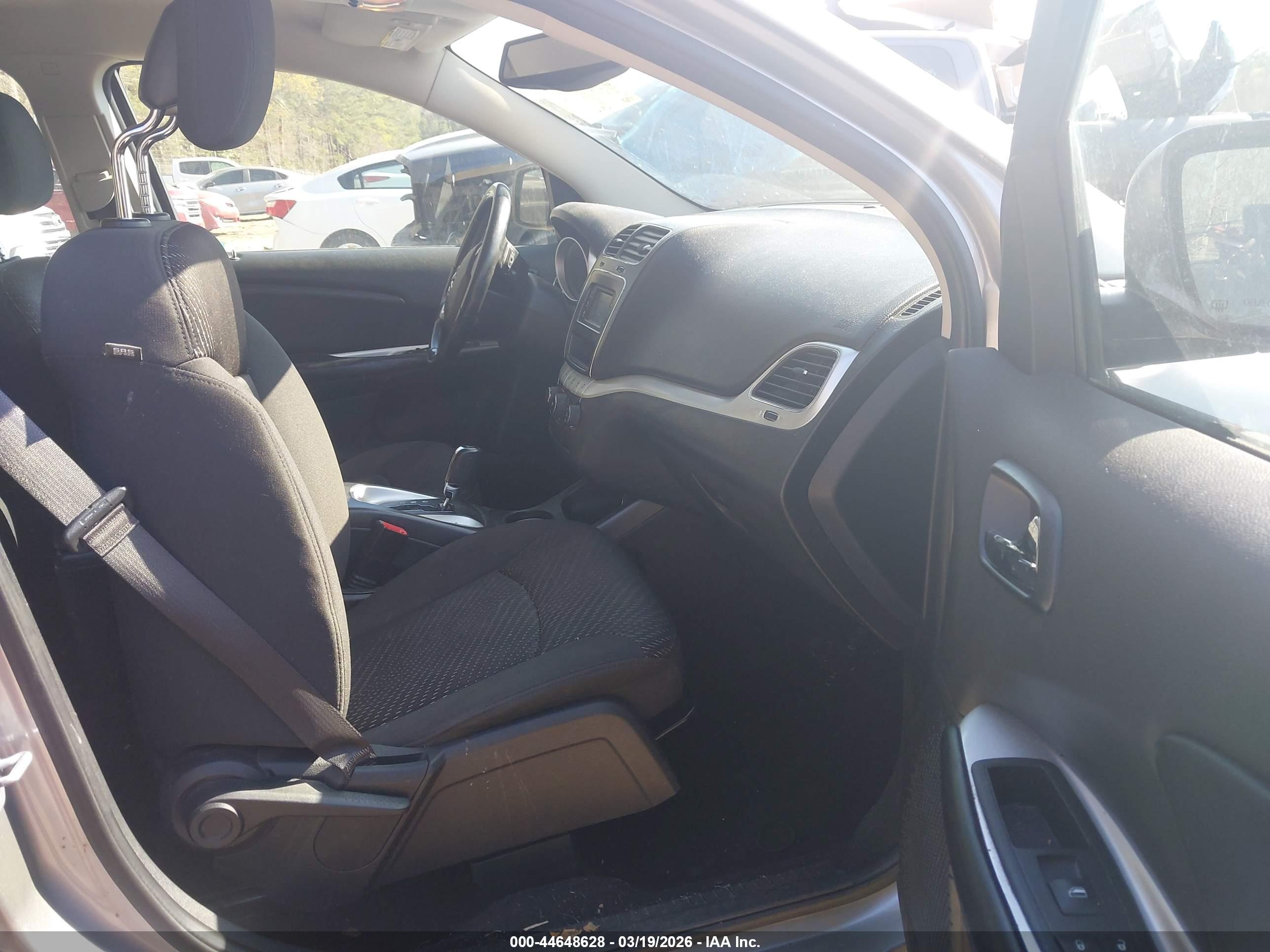 DODGE JOURNEY image 5