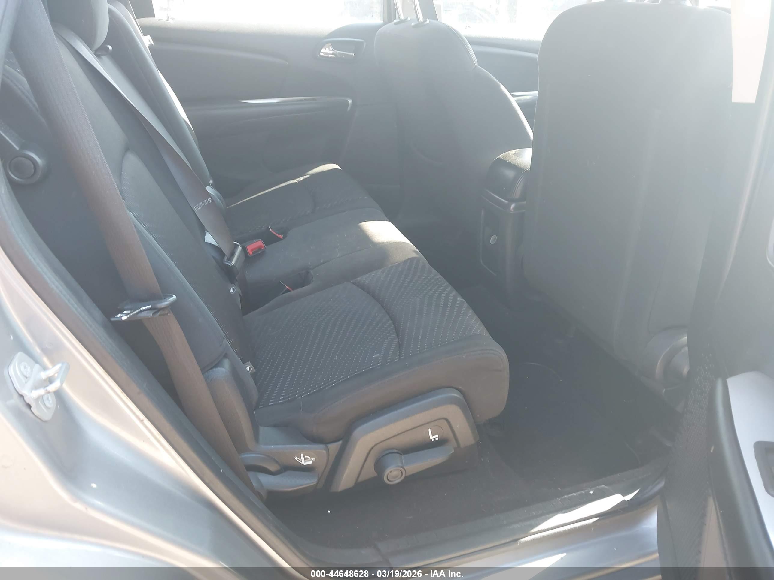 DODGE JOURNEY image 8