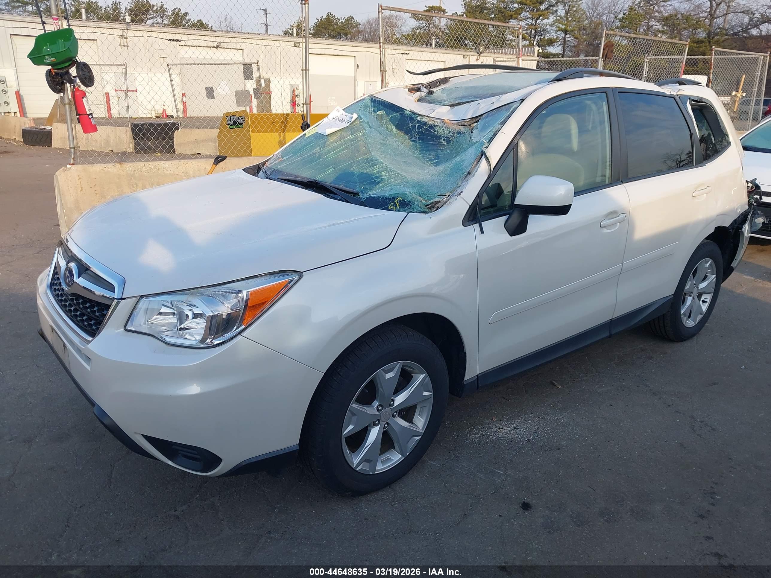 SUBARU FORESTER image 2